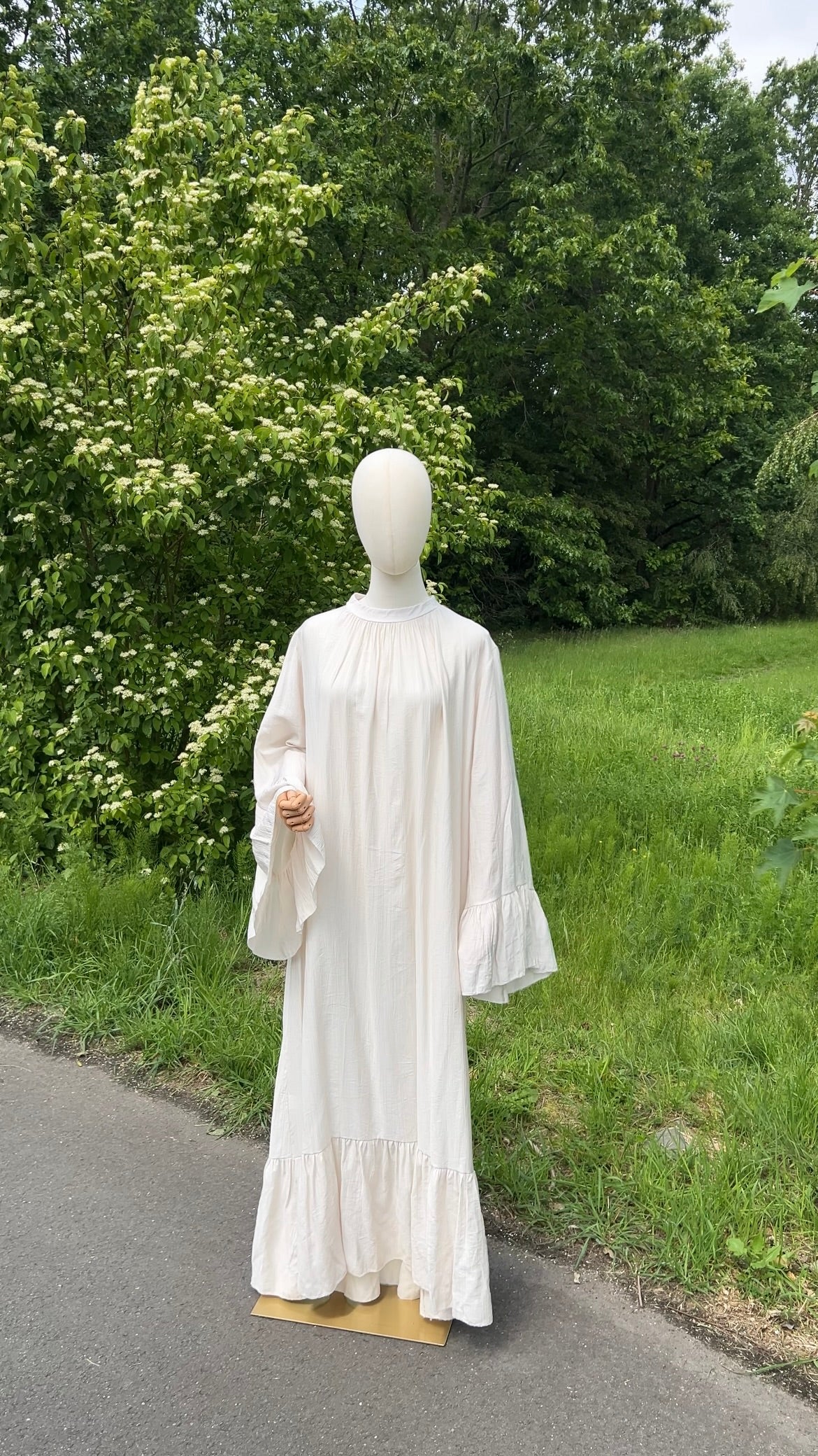 AIRY DRESS LIGHT BEIGE (RESTOCKING SOON)