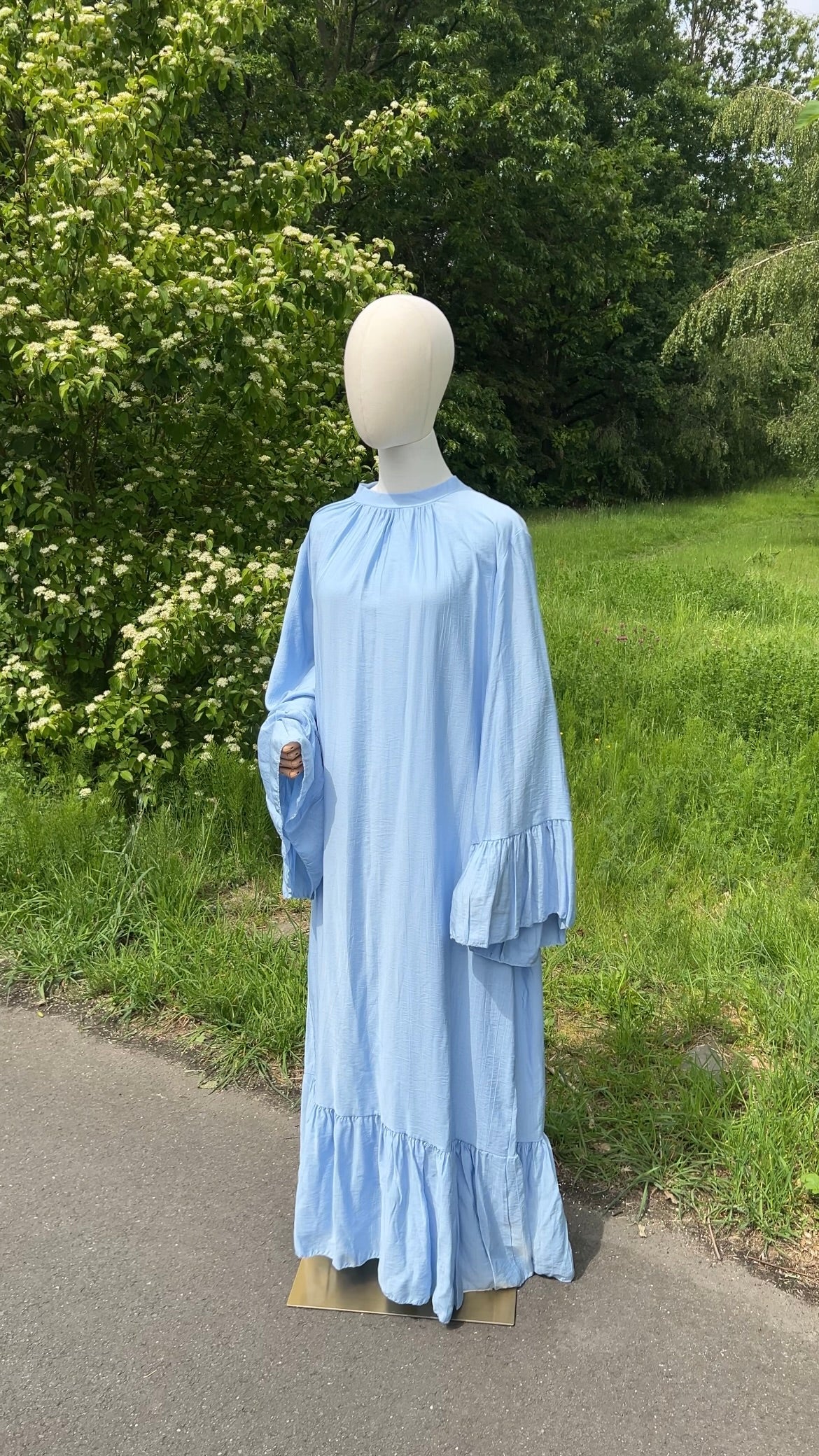 AIRY DRESS BABY BLUE (RESTOCKING SOON)