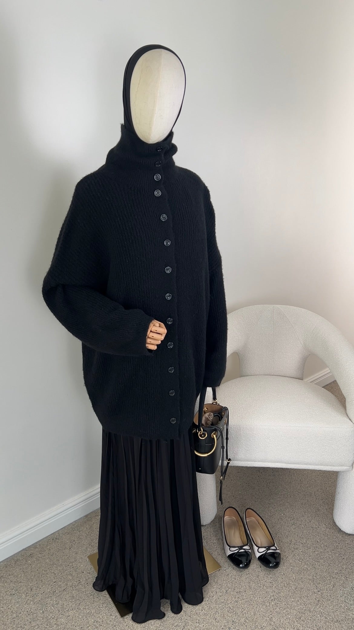 HIGH NECK KNIT SWEATER BLACK