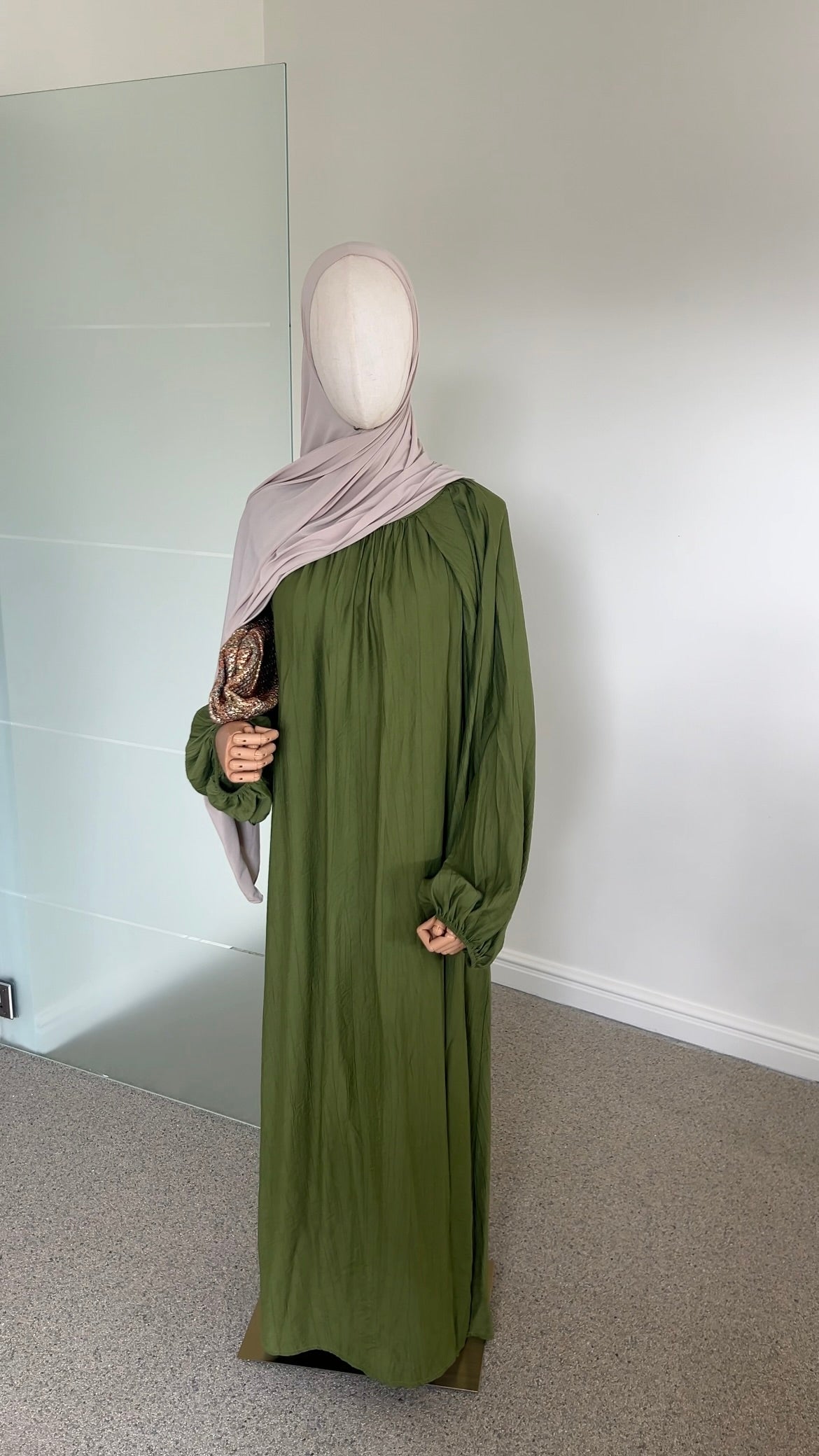 SOFT VISCOSE ABAYA OLIVE