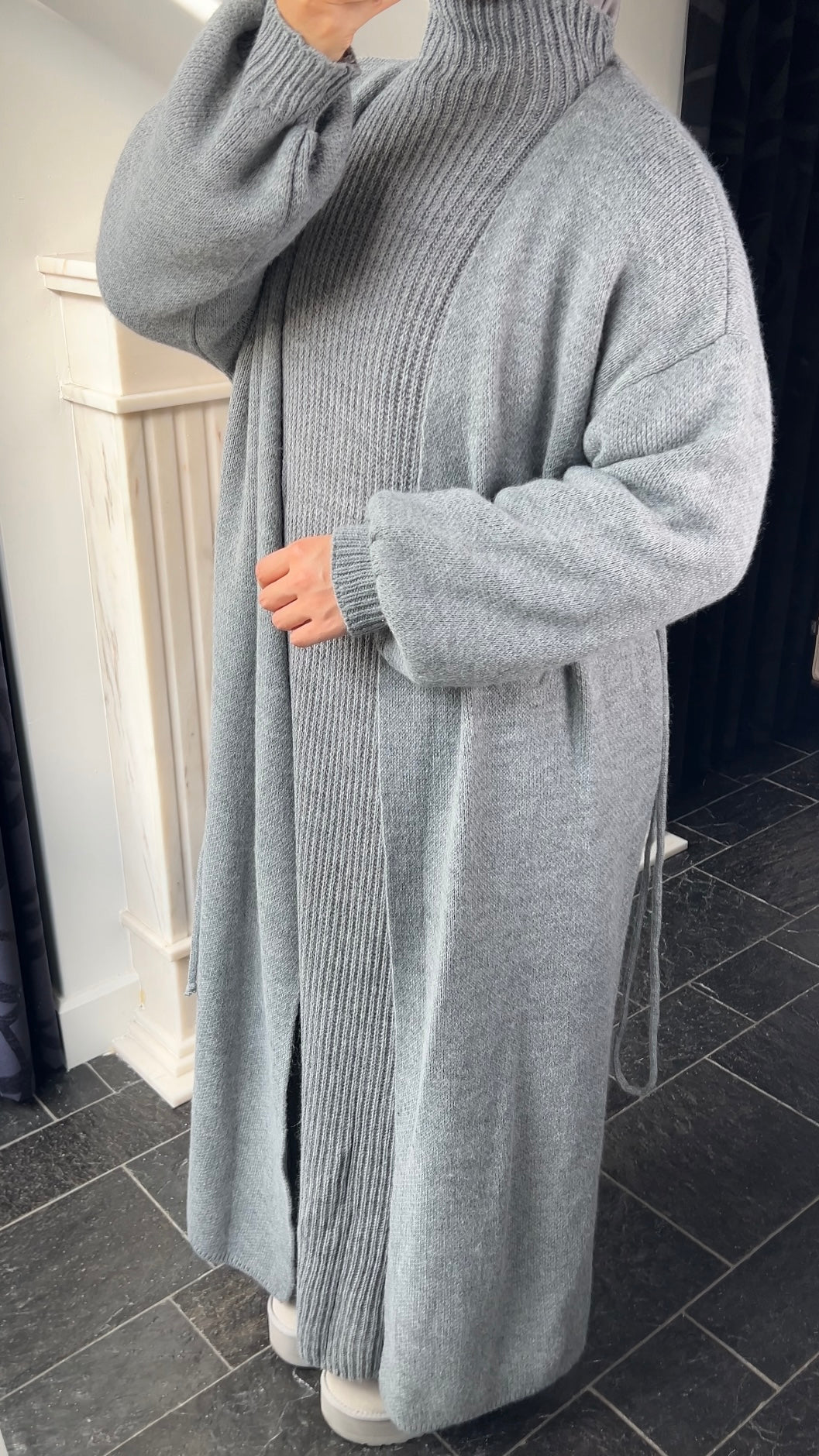 GREY LONG WRAPPED CARDIGAN