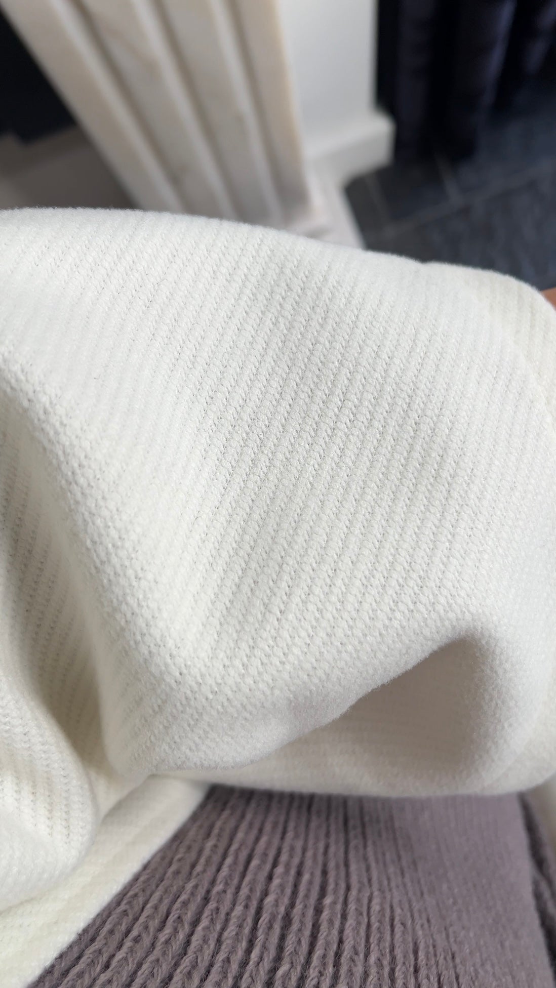 OFF-WHITE RIBBED ABAYA COAT