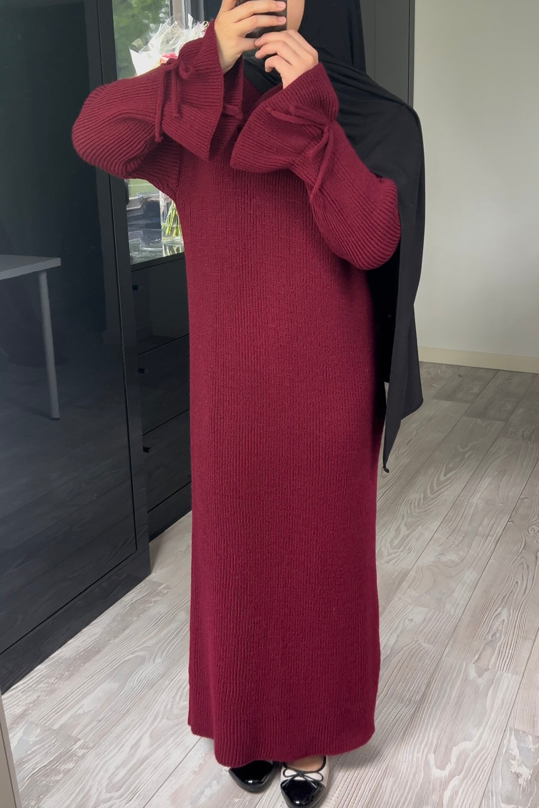 BURGUNDY BOW TIE DRESS