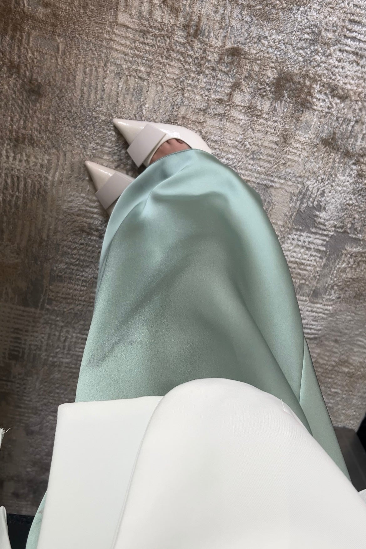 MINT OVERSIZED SATIN SKIRT