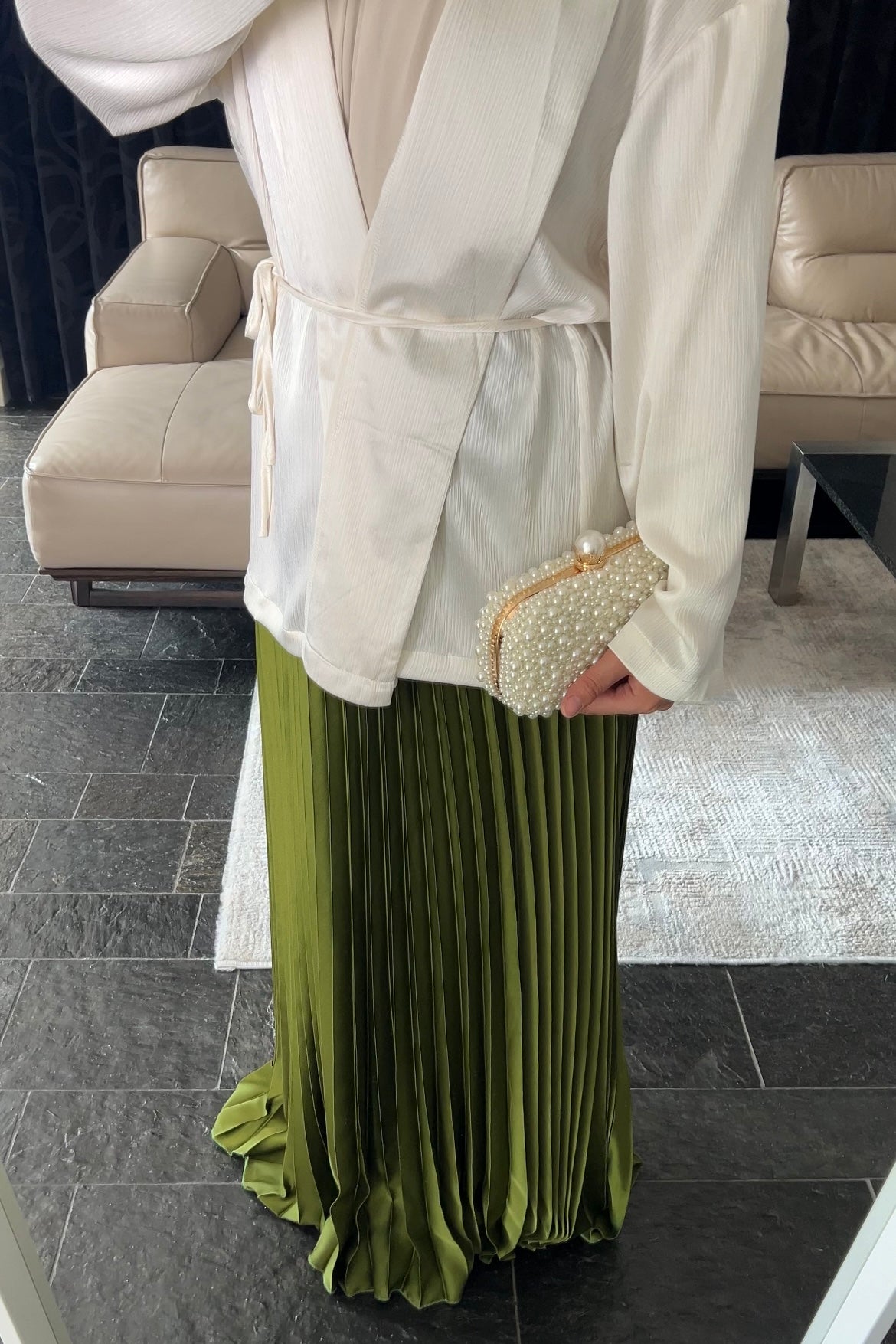 OLIVE SATIN PLISSÉ SKIRT