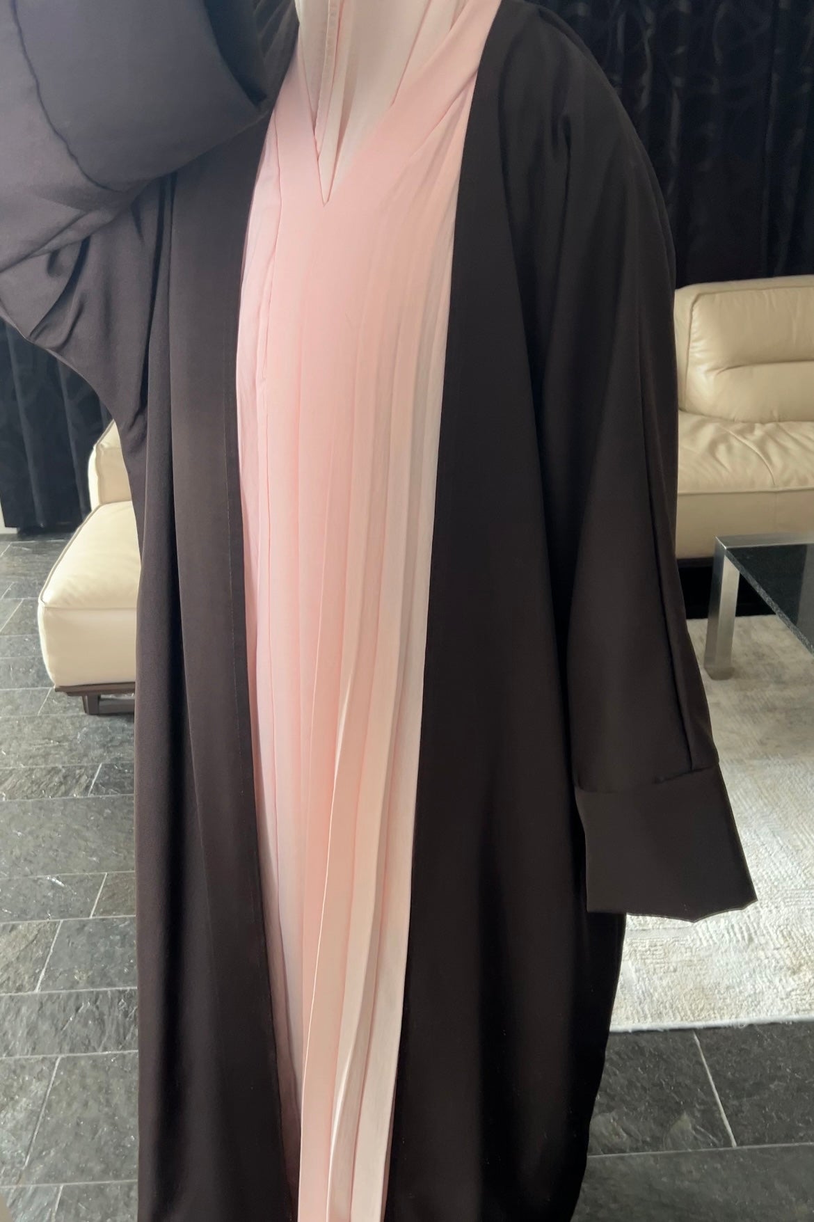 DARK BROWN ESSENTIAL ABAYA