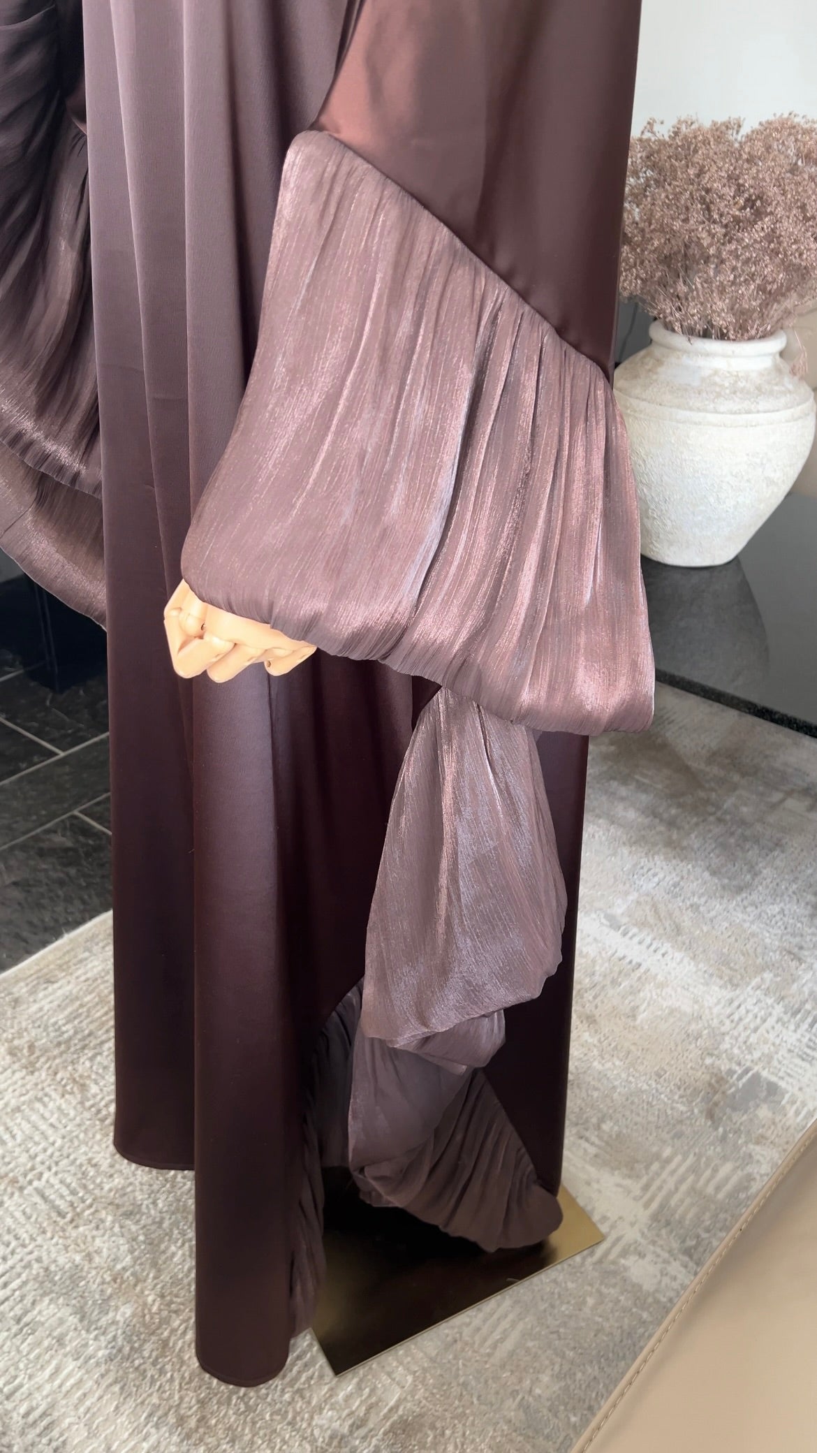 BUTTERFLY ABAYA CHOCO