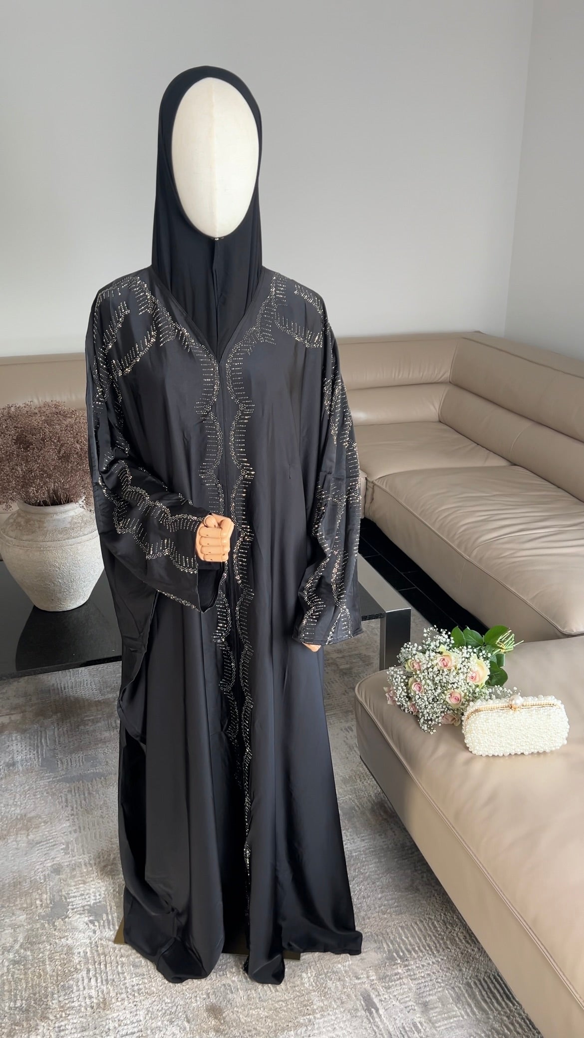 STONE ABAYA BLACK