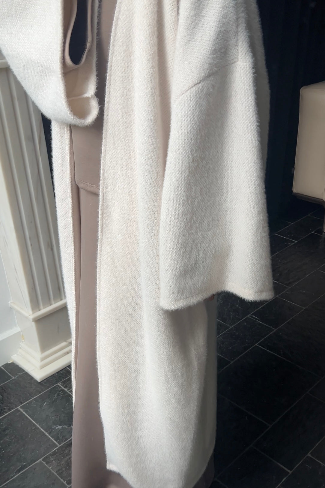 WHITE TEDDY ABAYA COAT