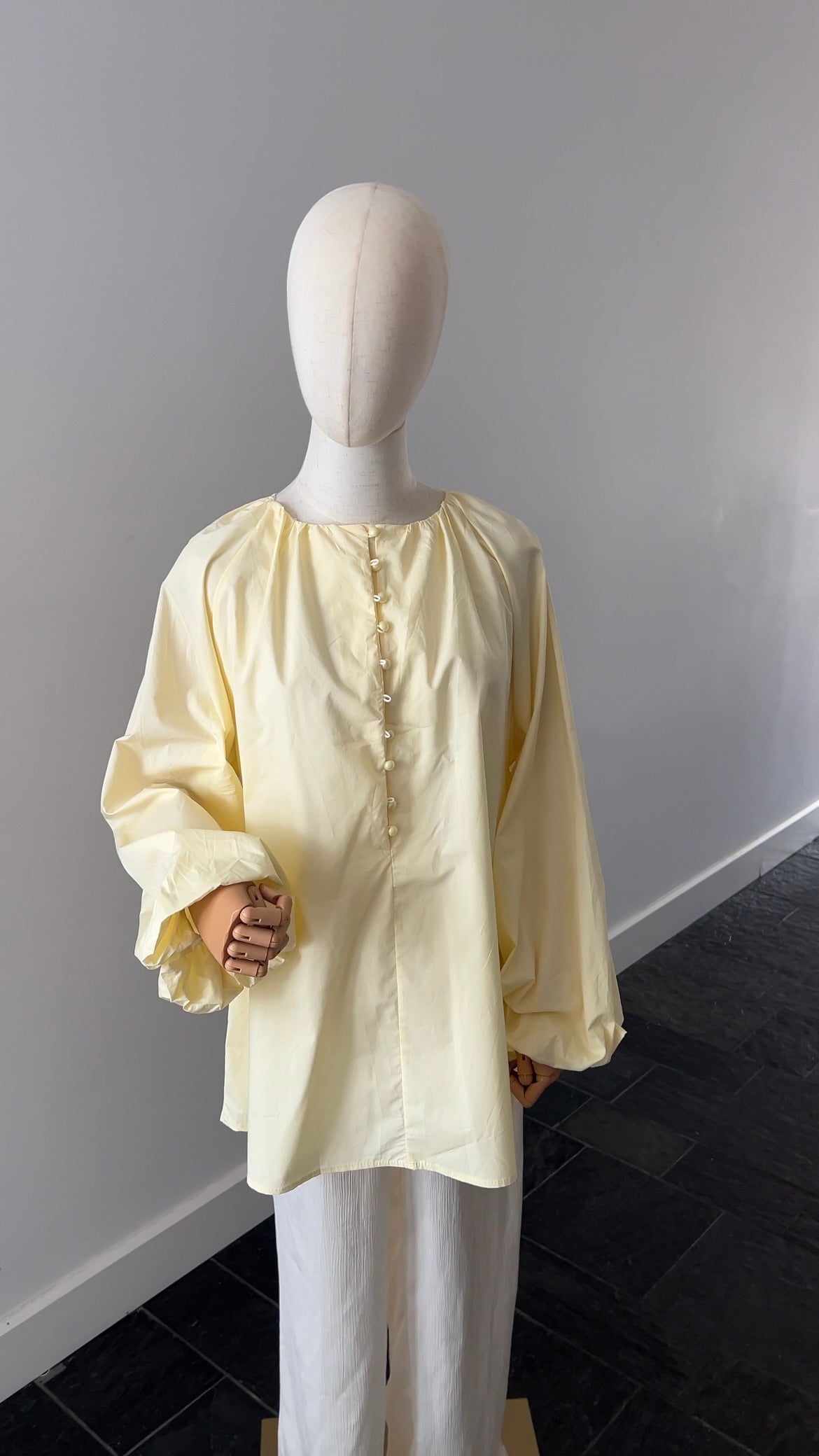 COTTON PUFF TOP BUTTER YELLOW