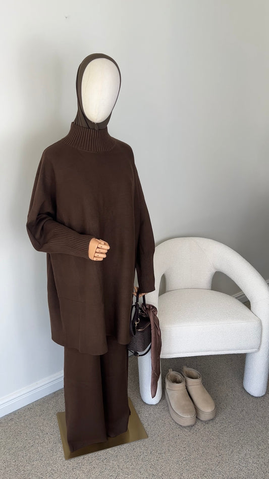 ELEGANT KNIT SET BROWN