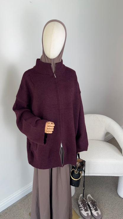 OVERSIZED KNIT ZIPPER CHERRY