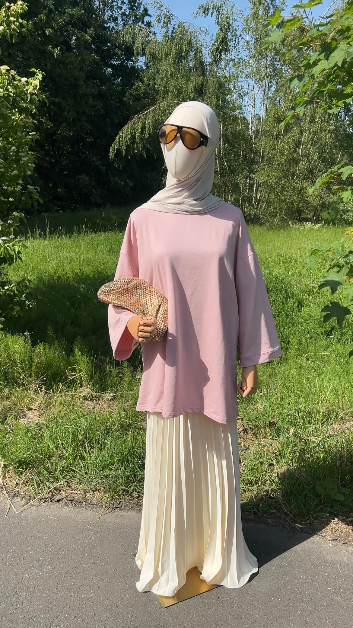 PLISSÉ SKIRT CRÈME