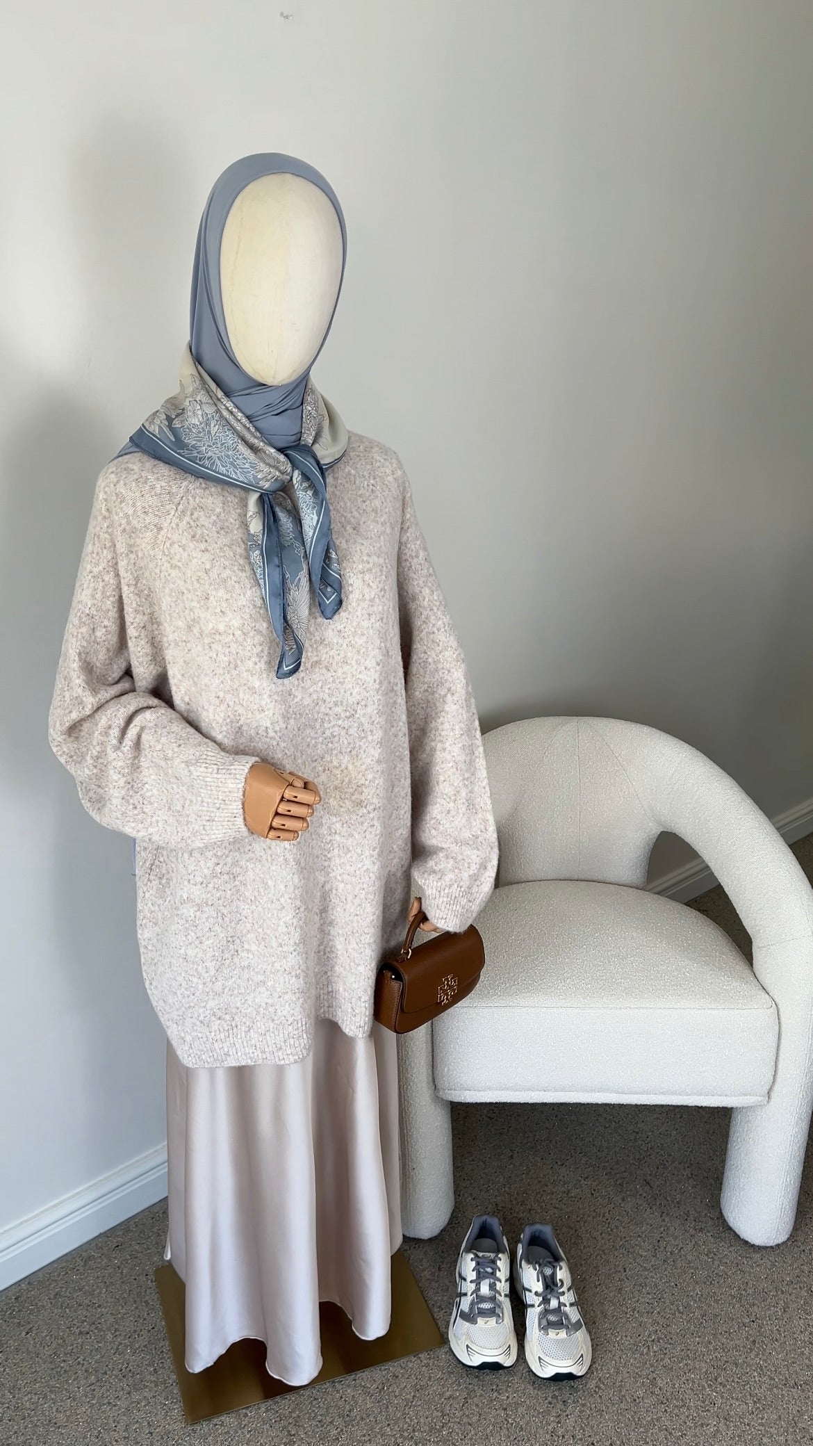KNIT SWEATER BEIGE