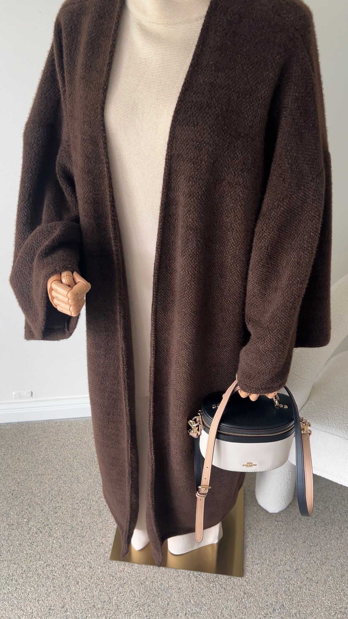 TEDDY ABAYA COAT BROWN