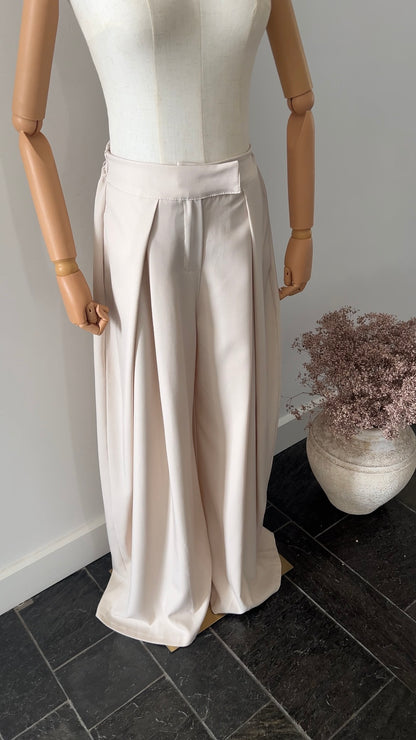 DRAPED TROUSERS BEIGE (TALL PROOF)
