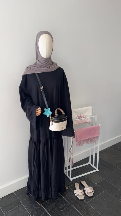 LONGSLEEVE RUFFLE DRESS BLACK