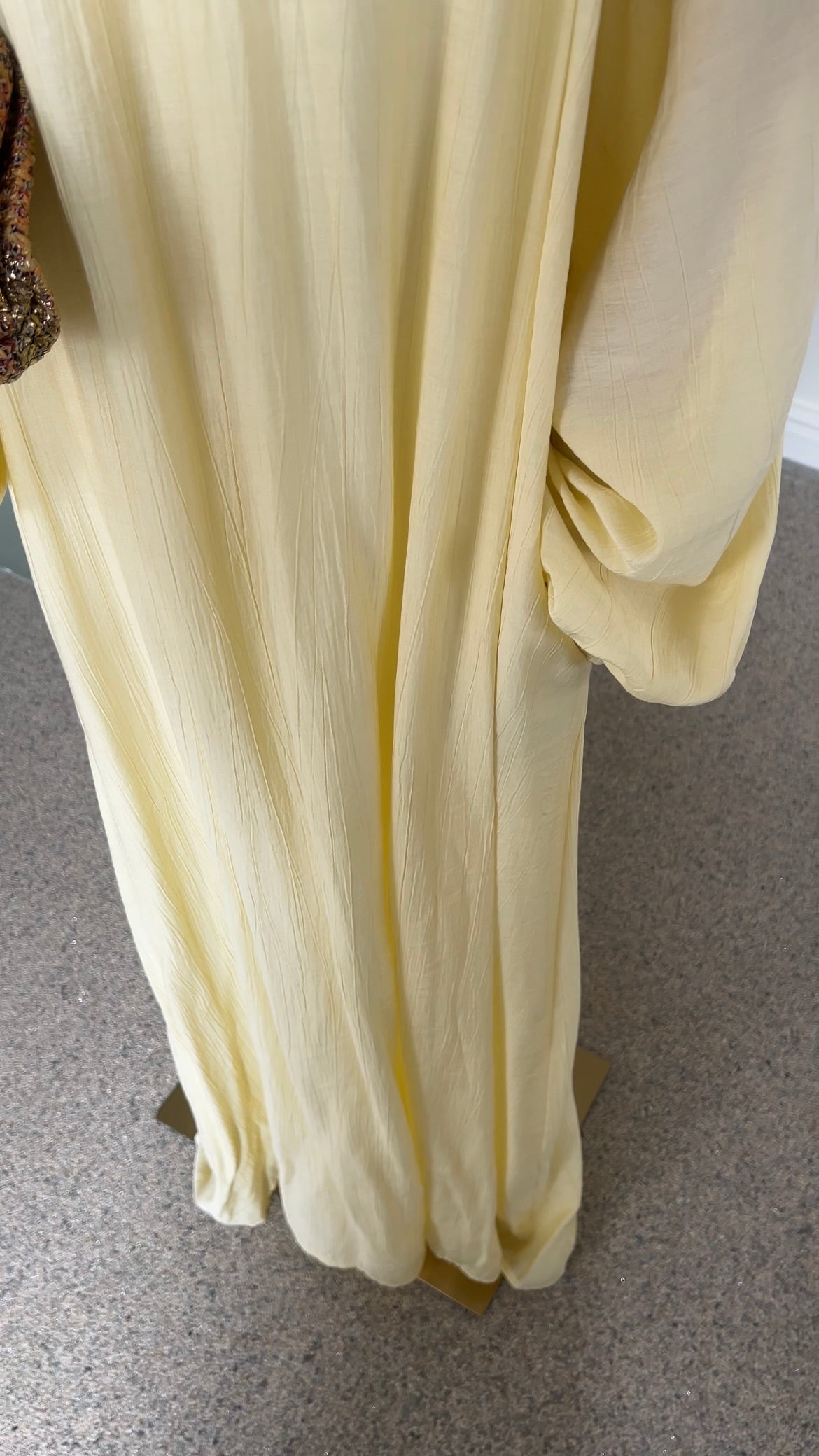 SOFT VISCOSE ABAYA YELLOW