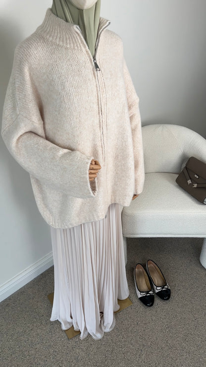 FLUFFY KNIT ZIPPER BEIGE