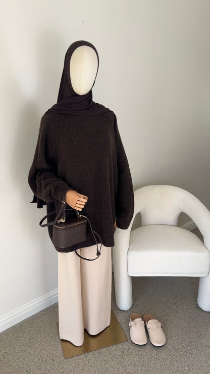 KNIT SWEATER DARK BROWN