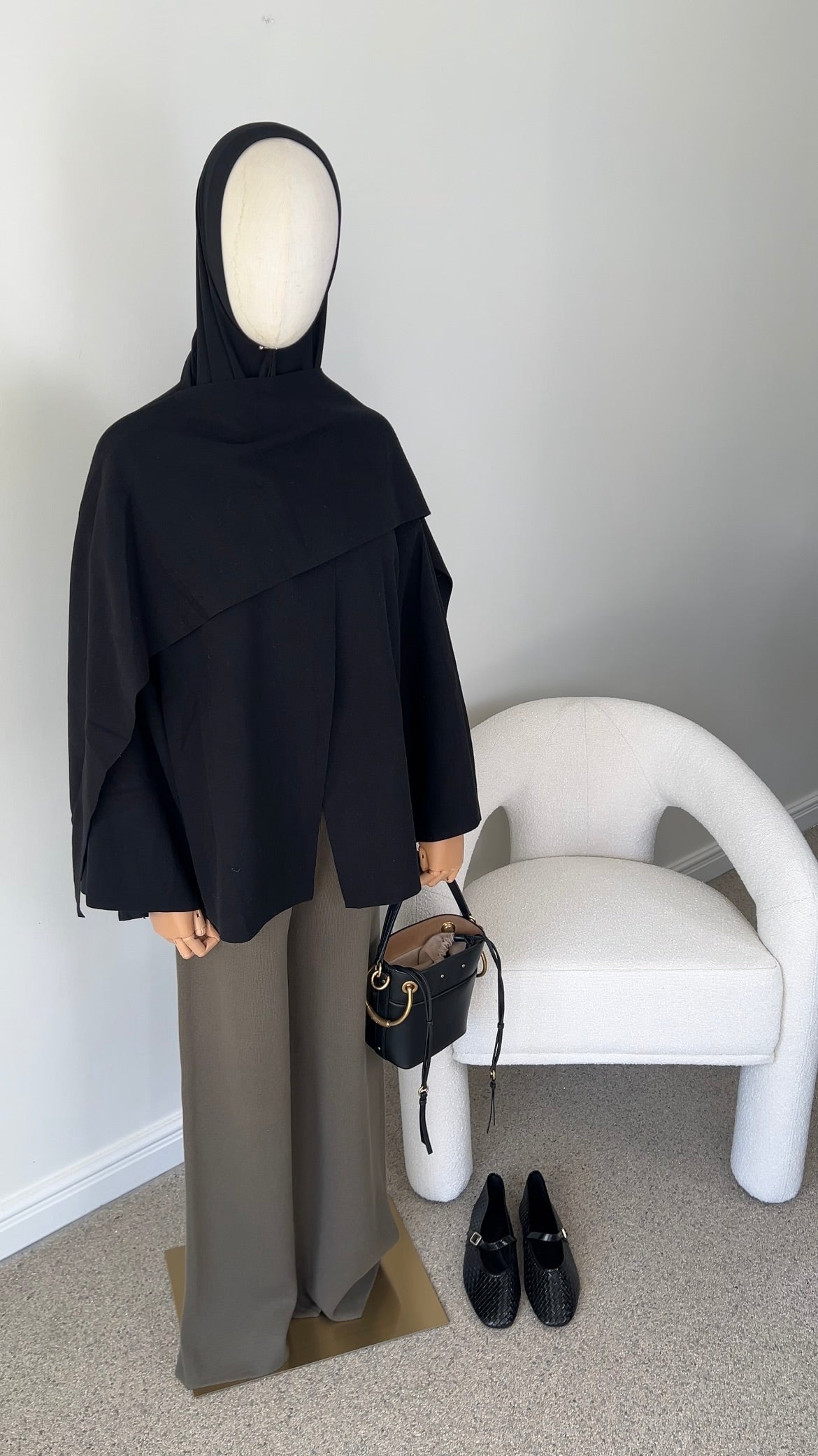 SCARF PONCHO BLACK