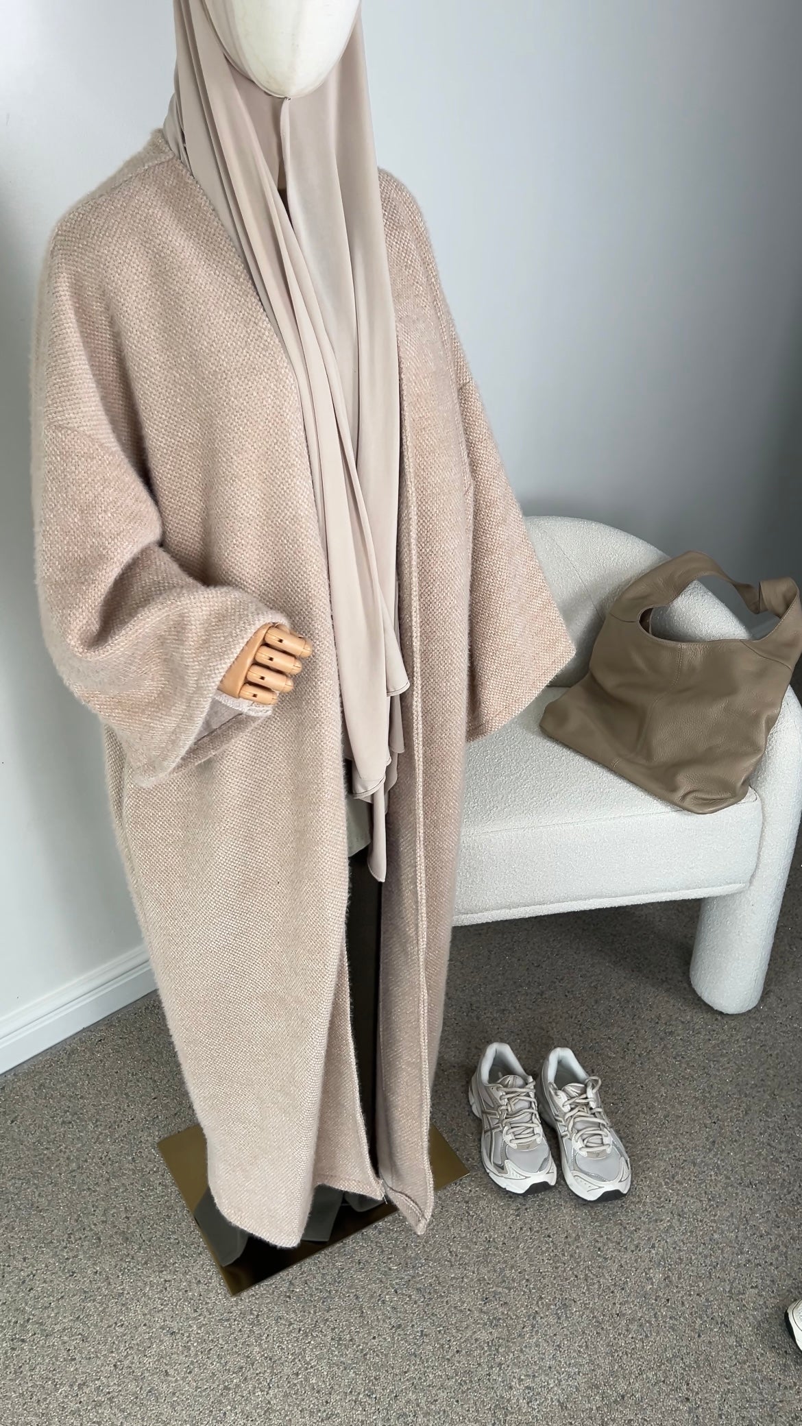 TEDDY ABAYA COAT BEIGE