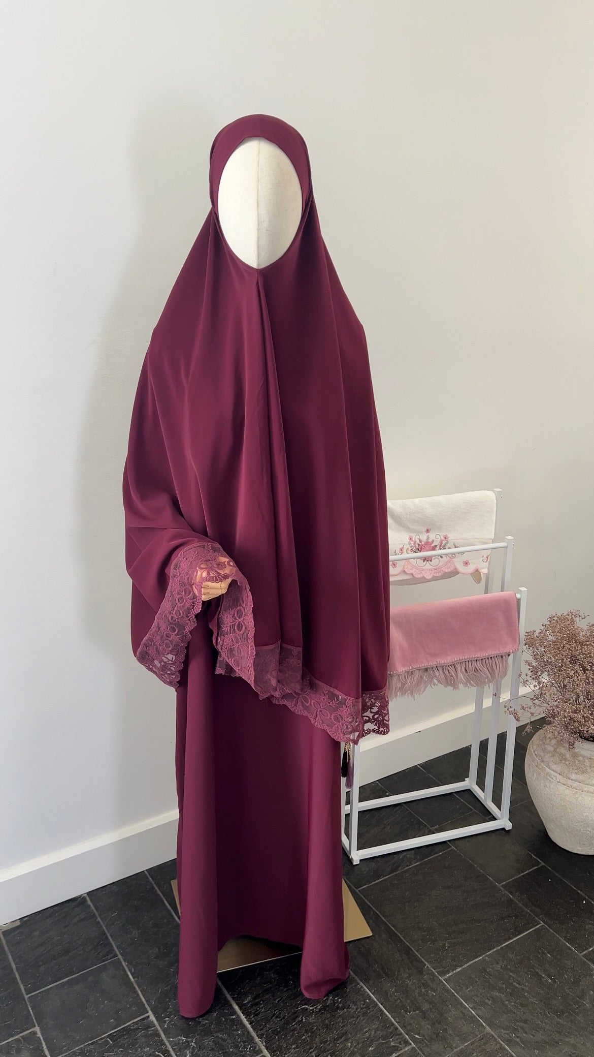 LACE KHIMAR SET BORDEAUX