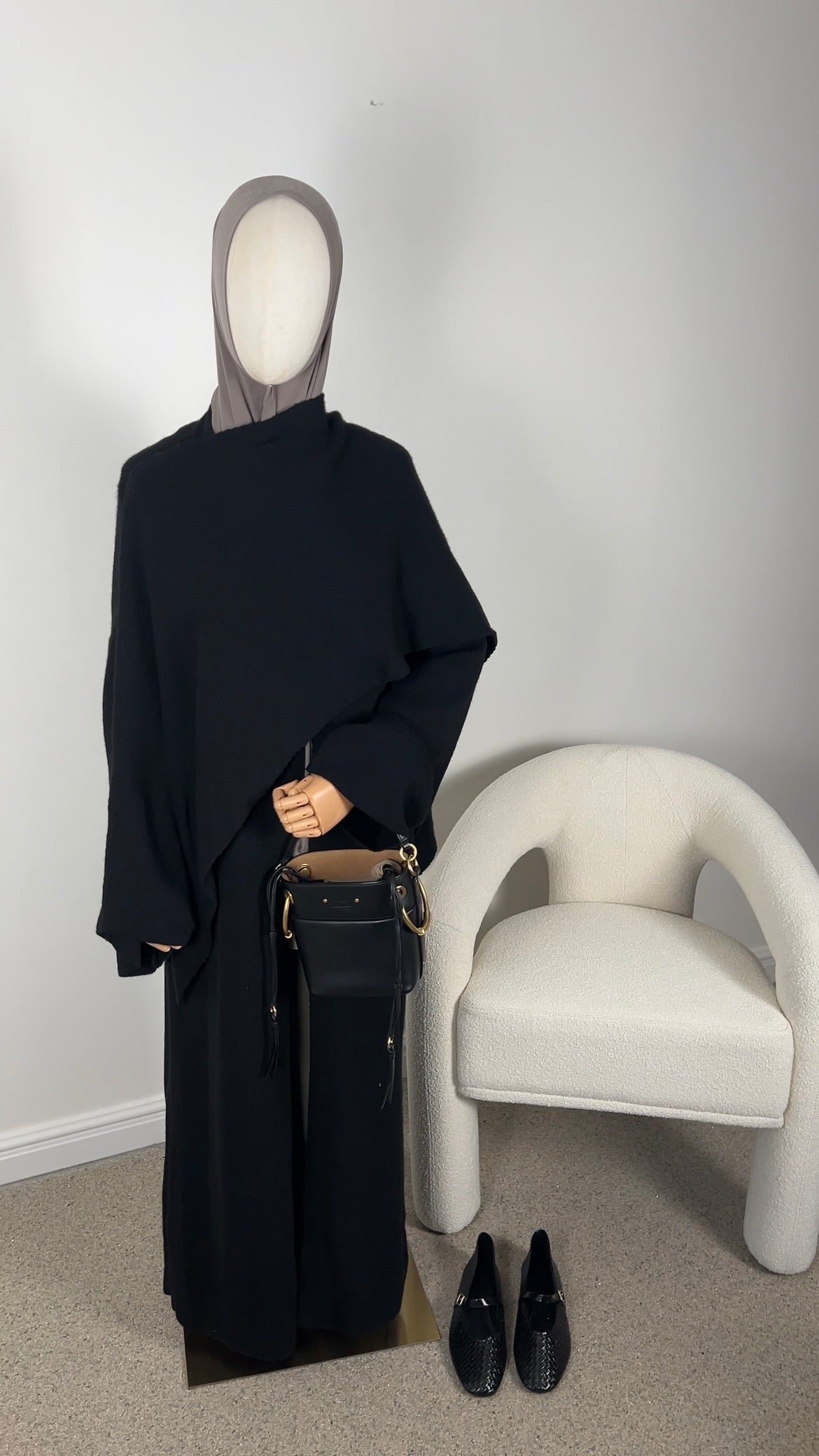 PONCHO ABAYA BLACK