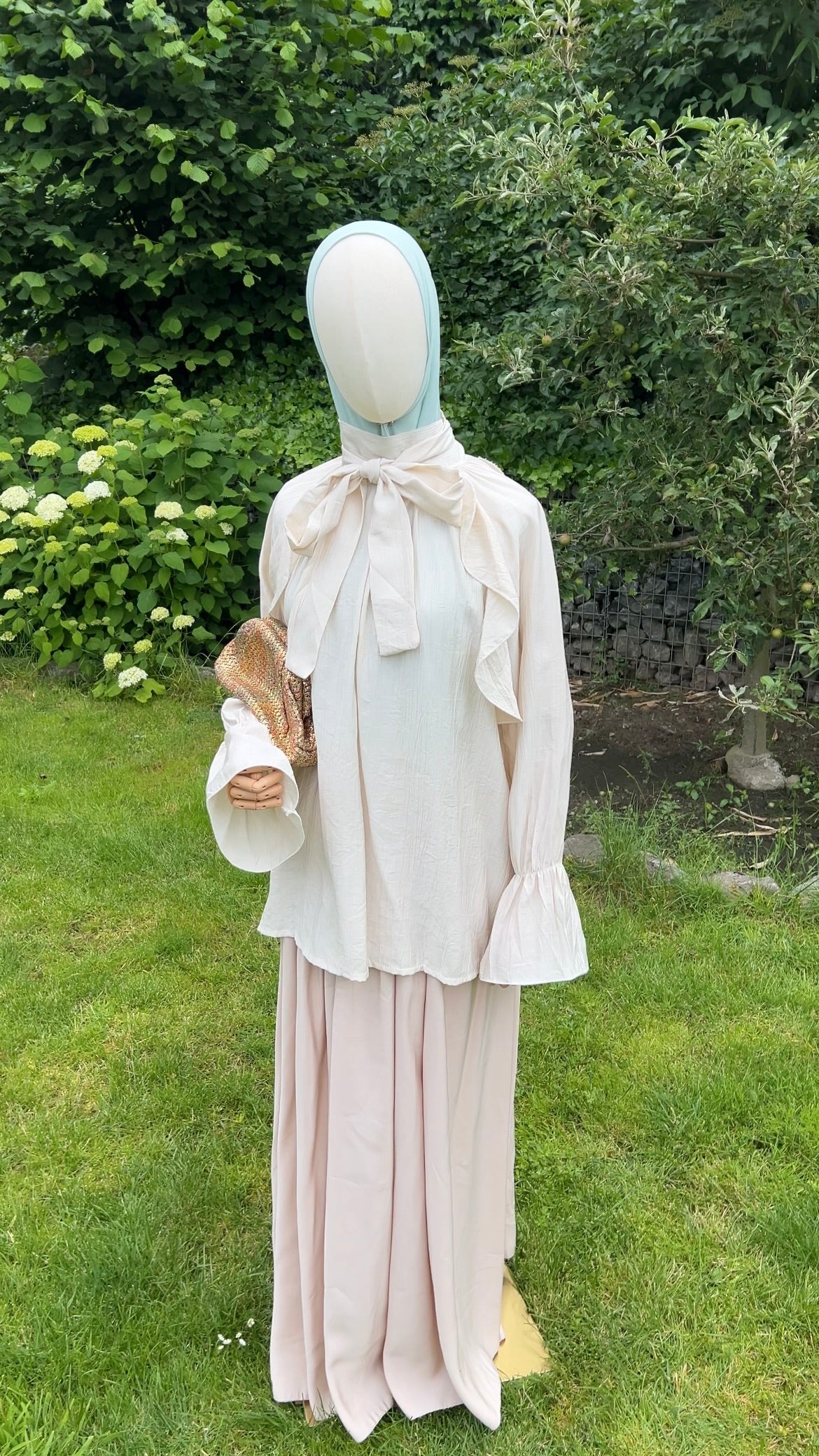 AIRY RUFFLE TOP BEIGE