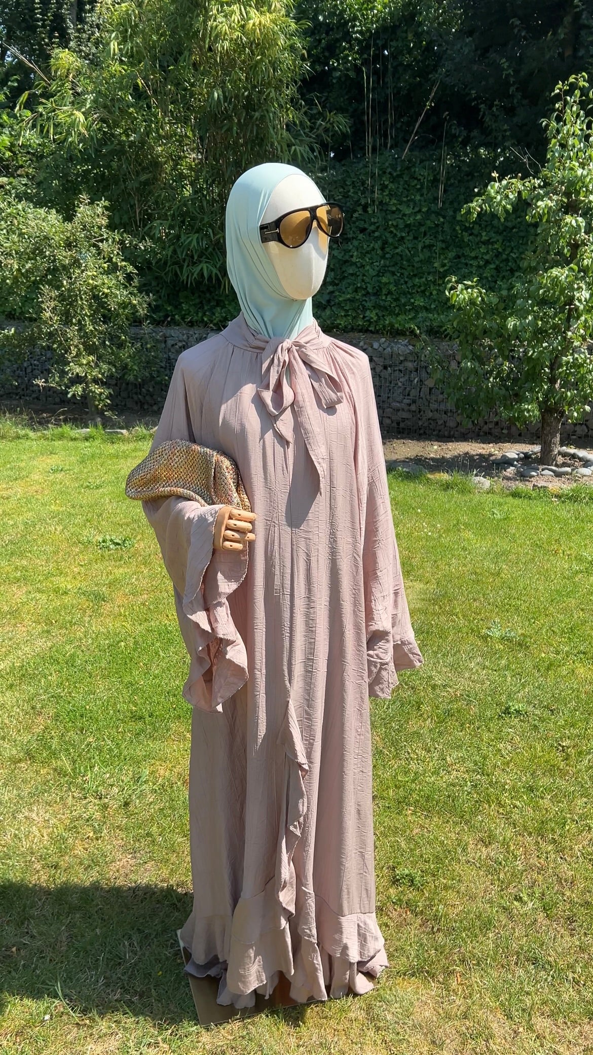 AIRY RUFFLE DRESS WARM TAUPE