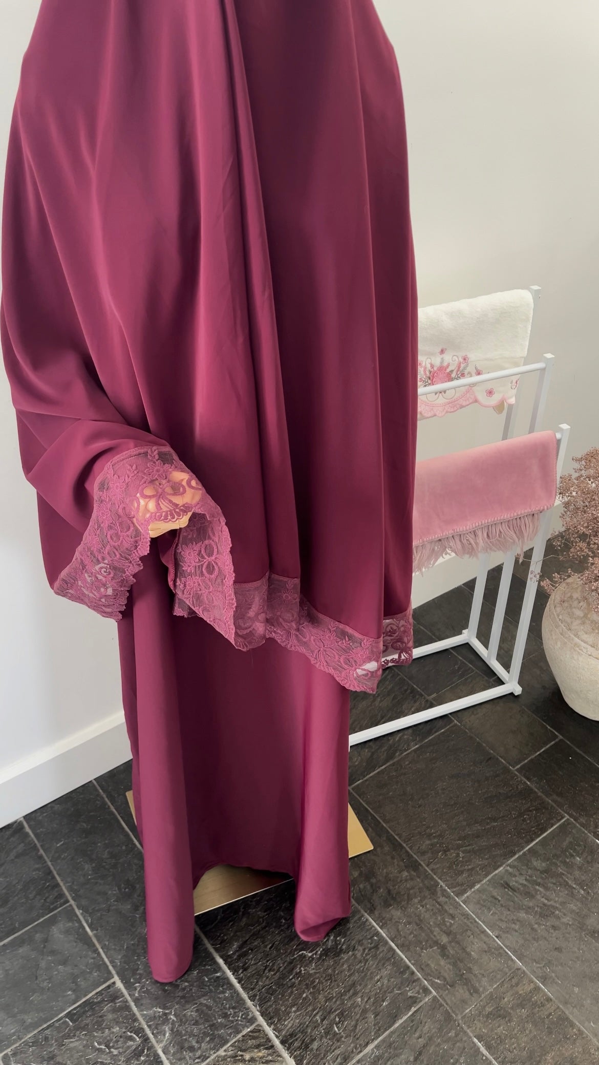 LACE KHIMAR SET BORDEAUX