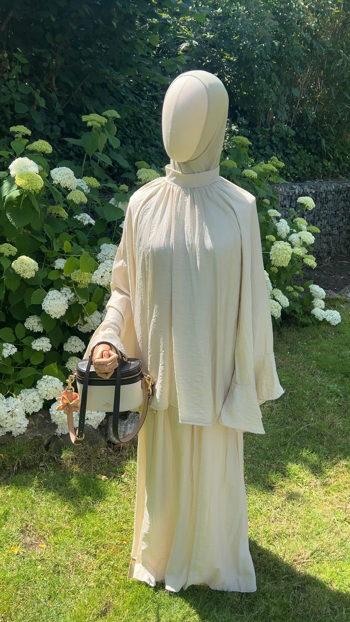 AIRY ESSENTIAL SET BEIGE