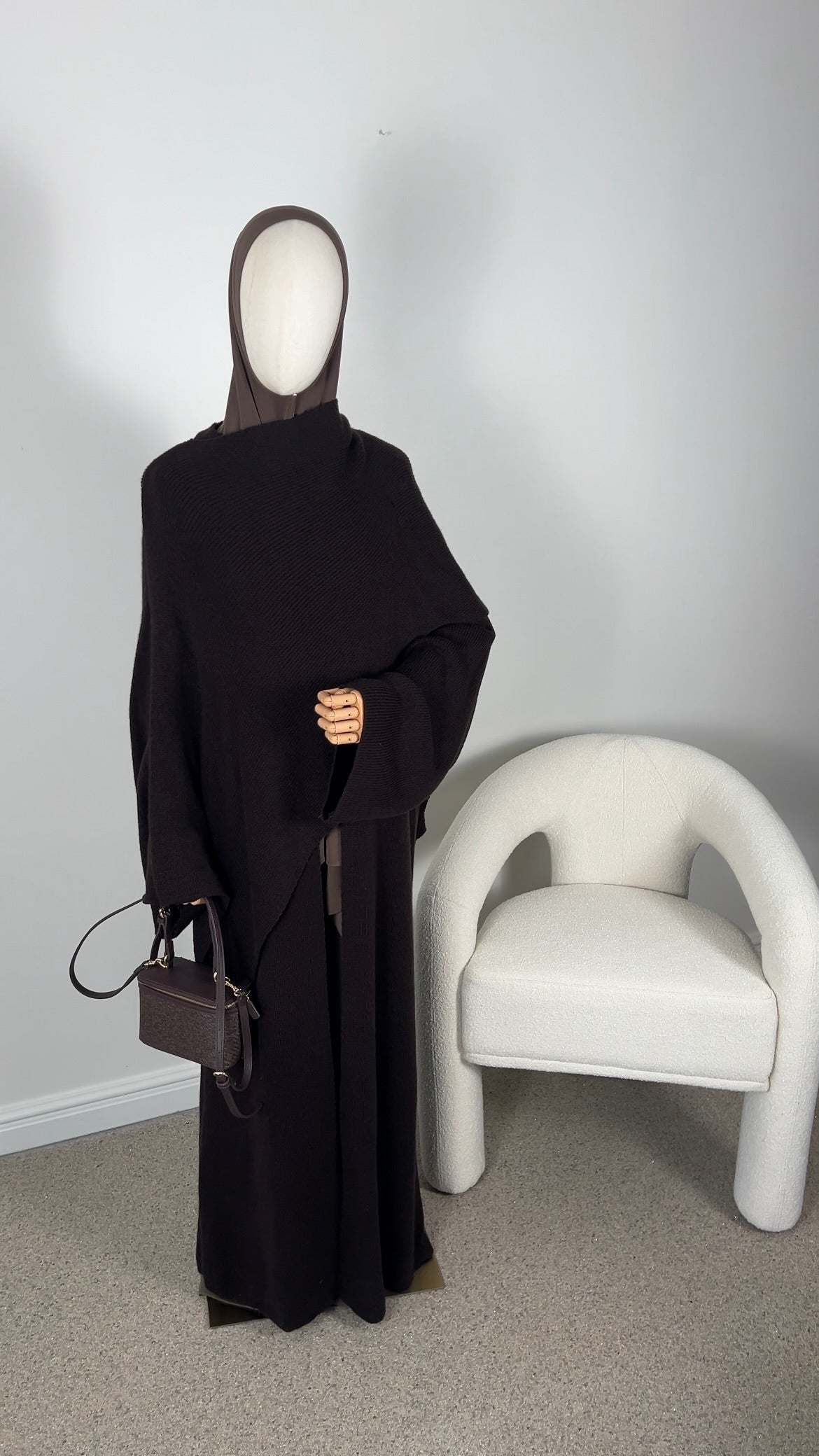 PONCHO ABAYA DARK BROWN