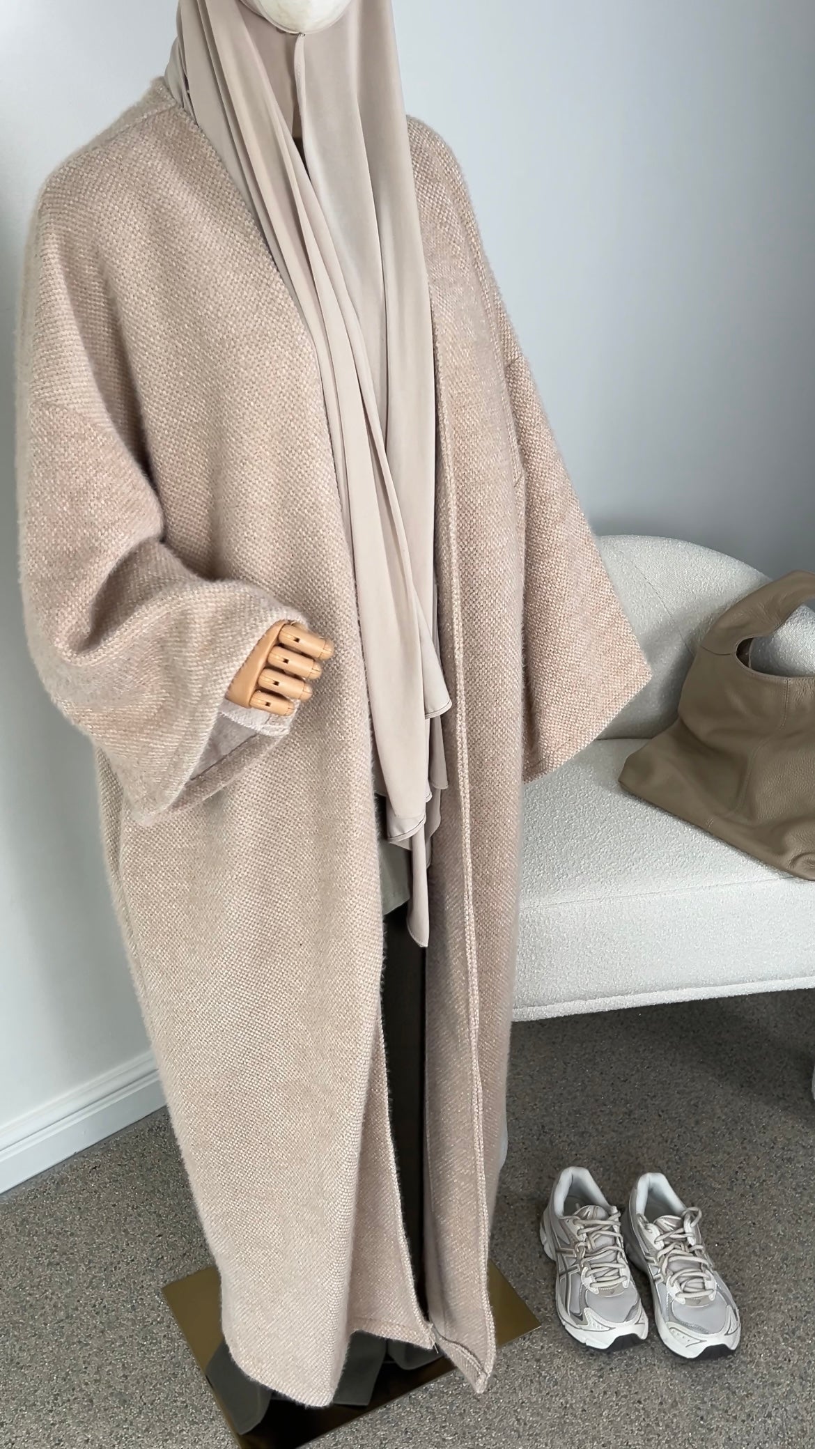 TEDDY ABAYA COAT BEIGE