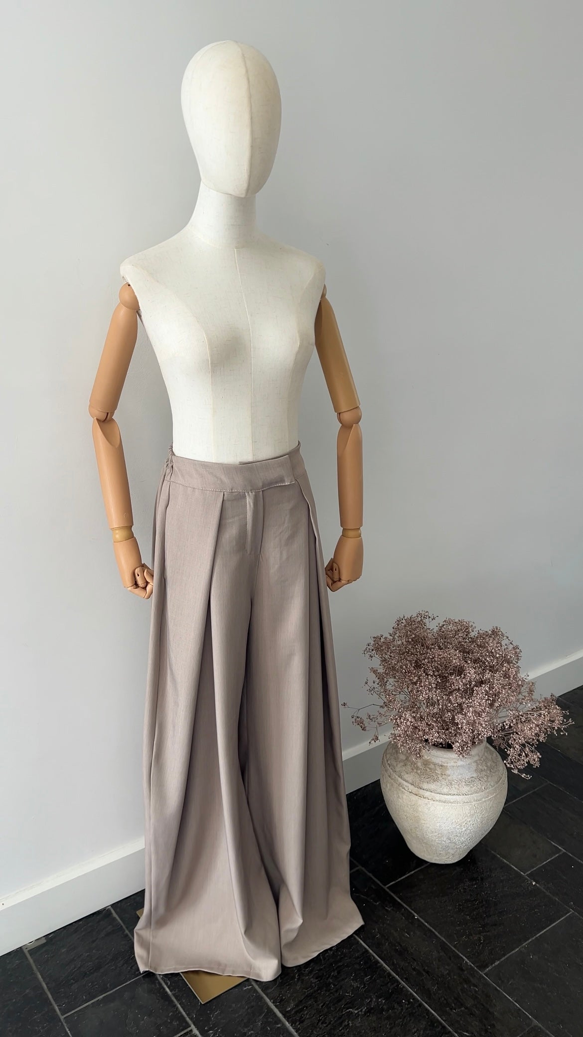 DRAPED TROUSERS TAUPE (TALL PROOF)