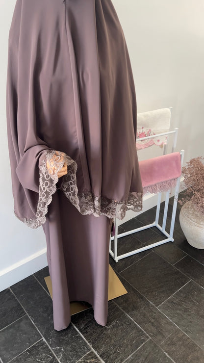 LACE KHIMAR SET DARK TAUPE
