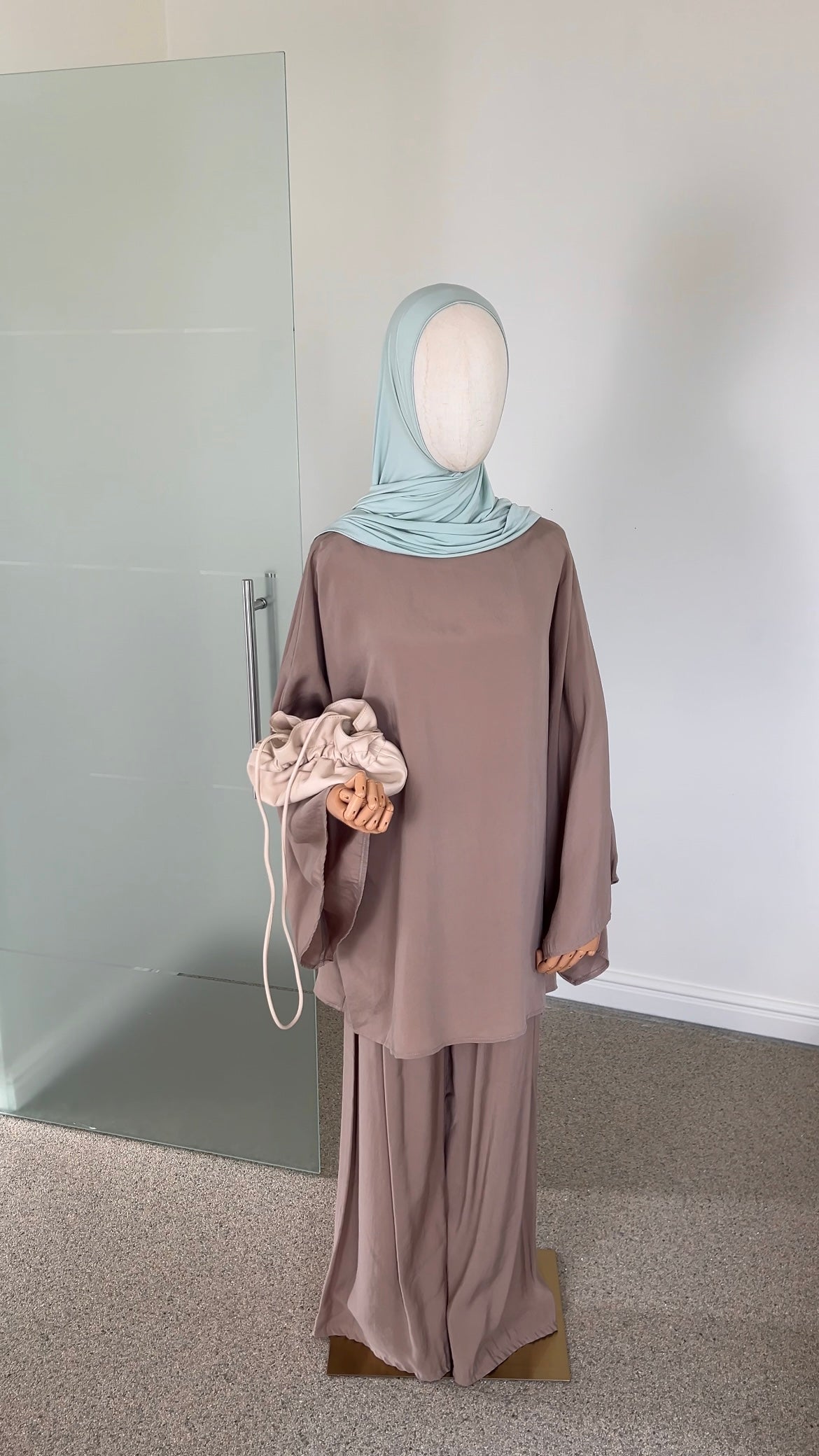 ELEGANCE SET TAUPE