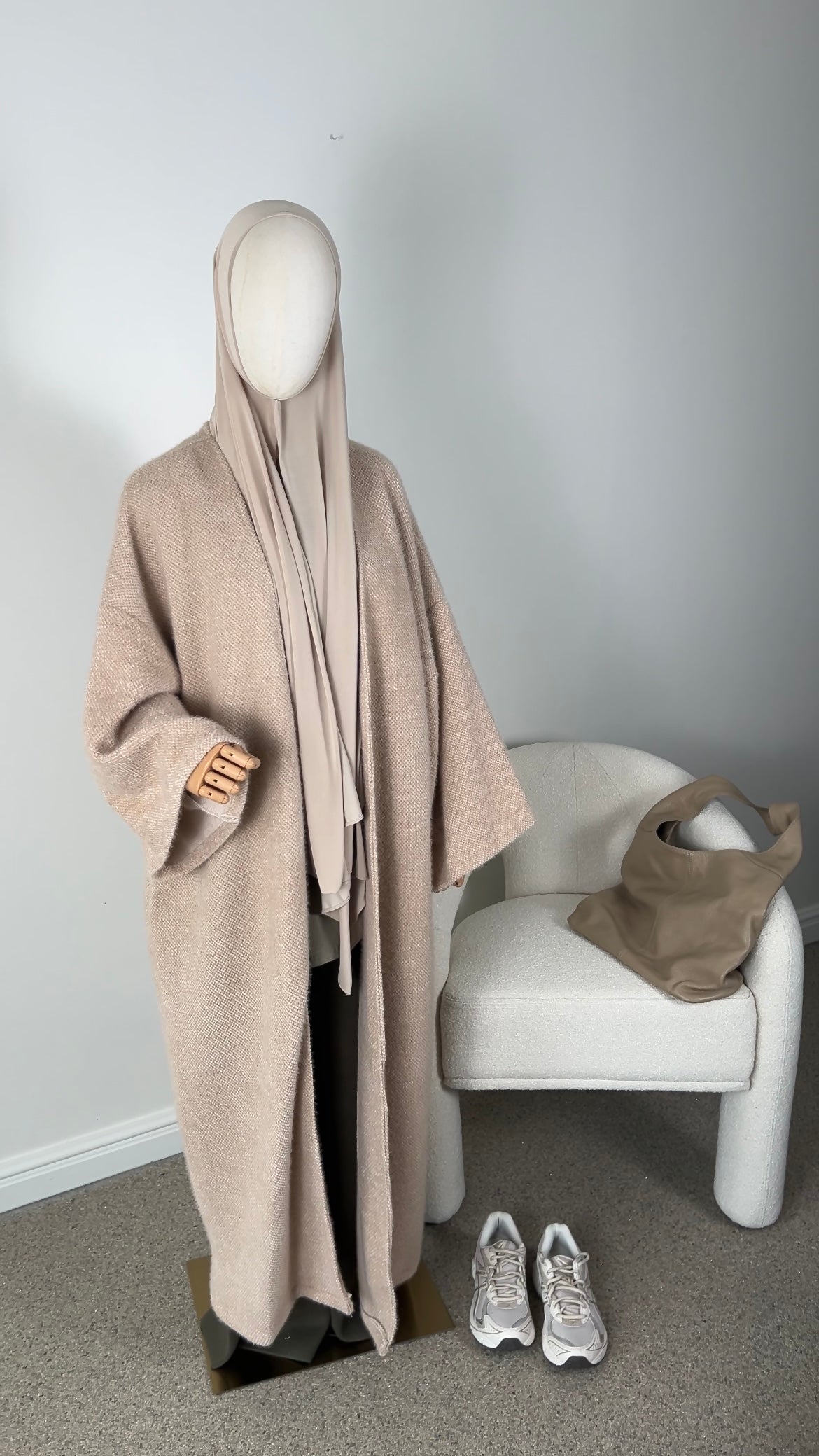 TEDDY ABAYA COAT BEIGE