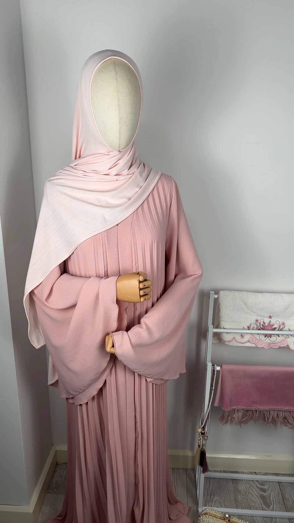 OLD ROSE PLEATED DRESS