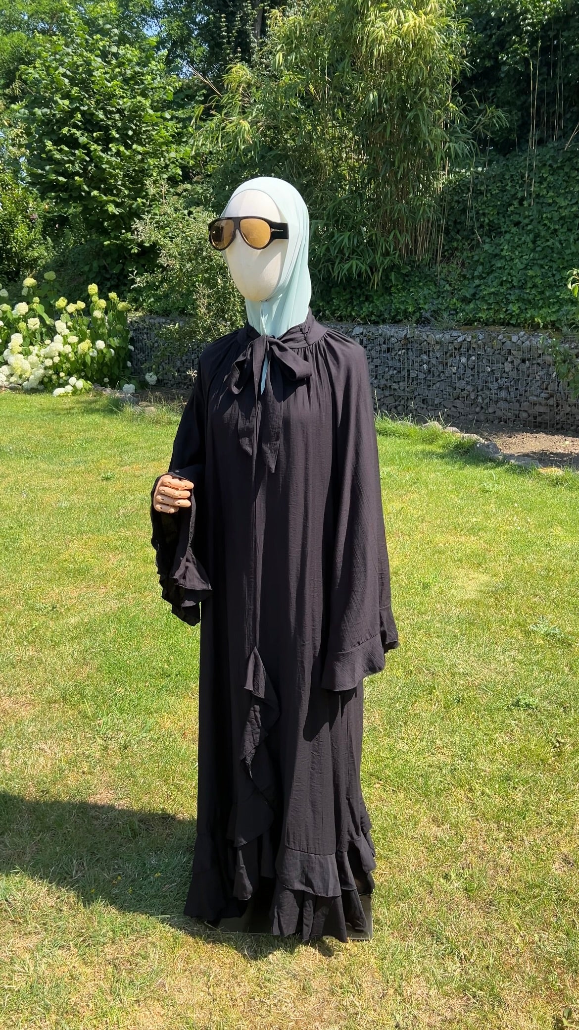 AIRY RUFFLE DRESS BLACK