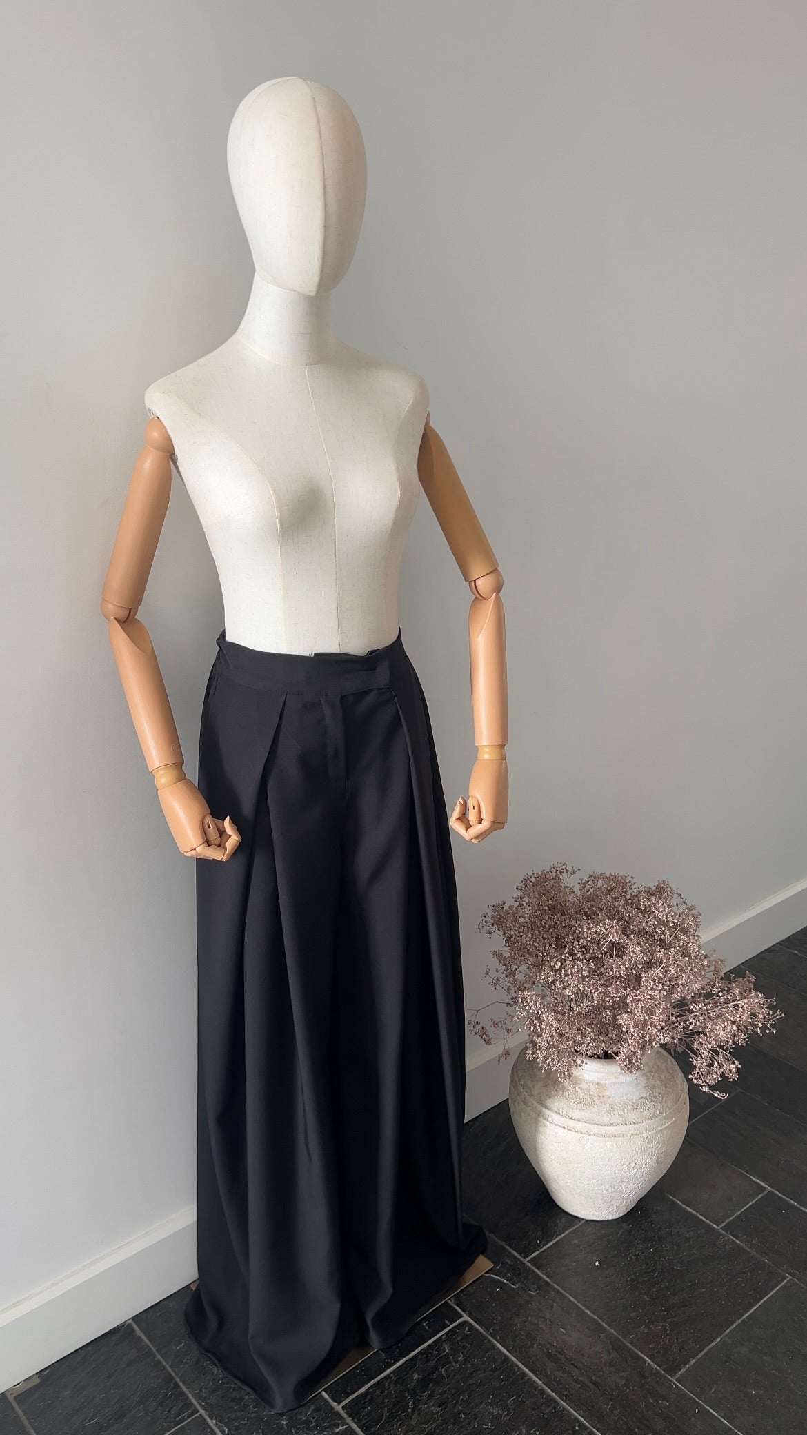 DRAPED TROUSERS BLACK (TALL PROOF)