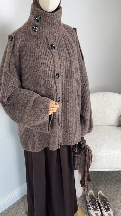 BUTTON KNIT CARDIGAN TAUPE