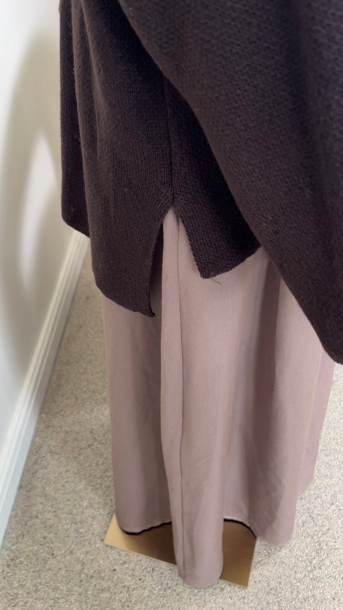 KNIT SCARF PONCHO DARK BROWN