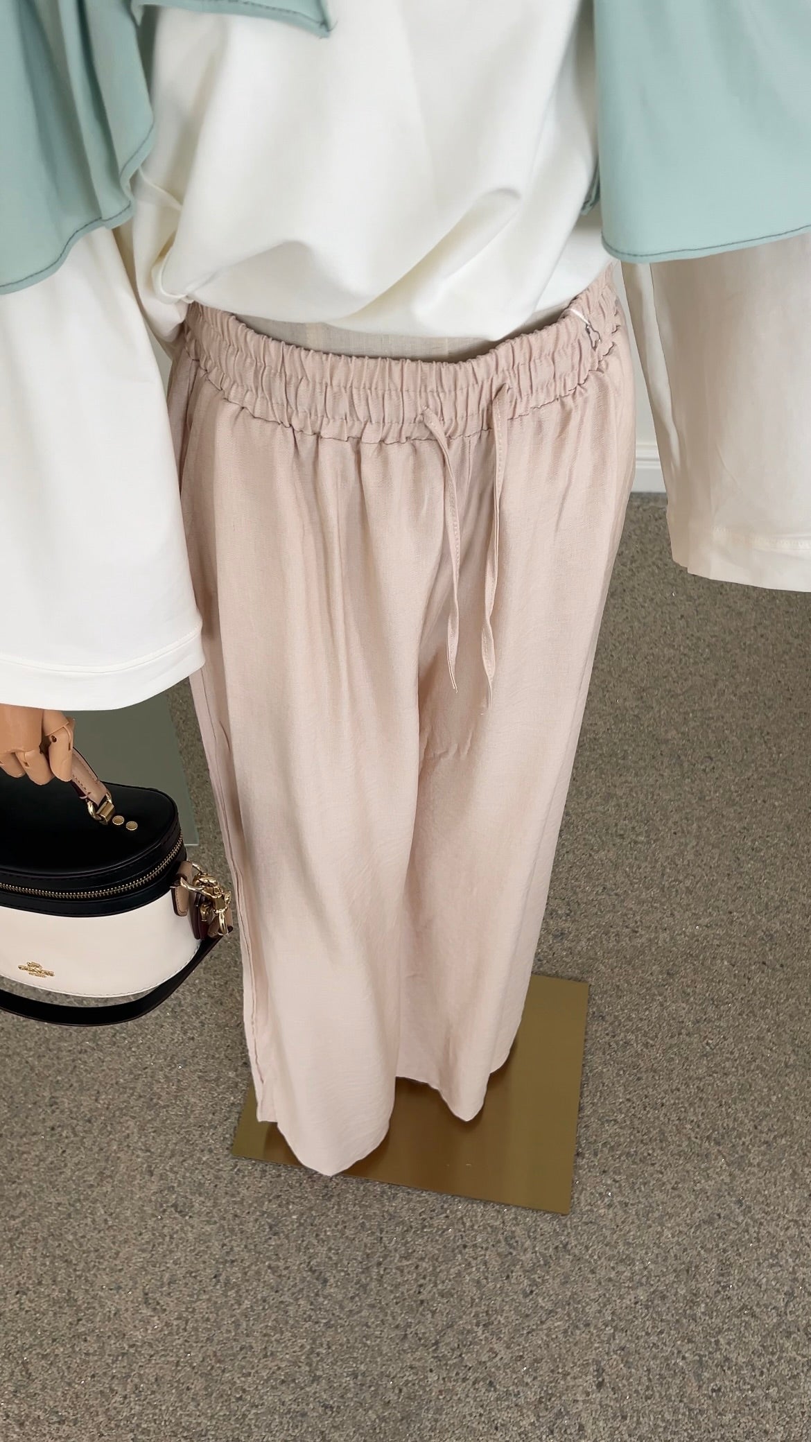 EVERYDAY VISCOSE PANTS BEIGE