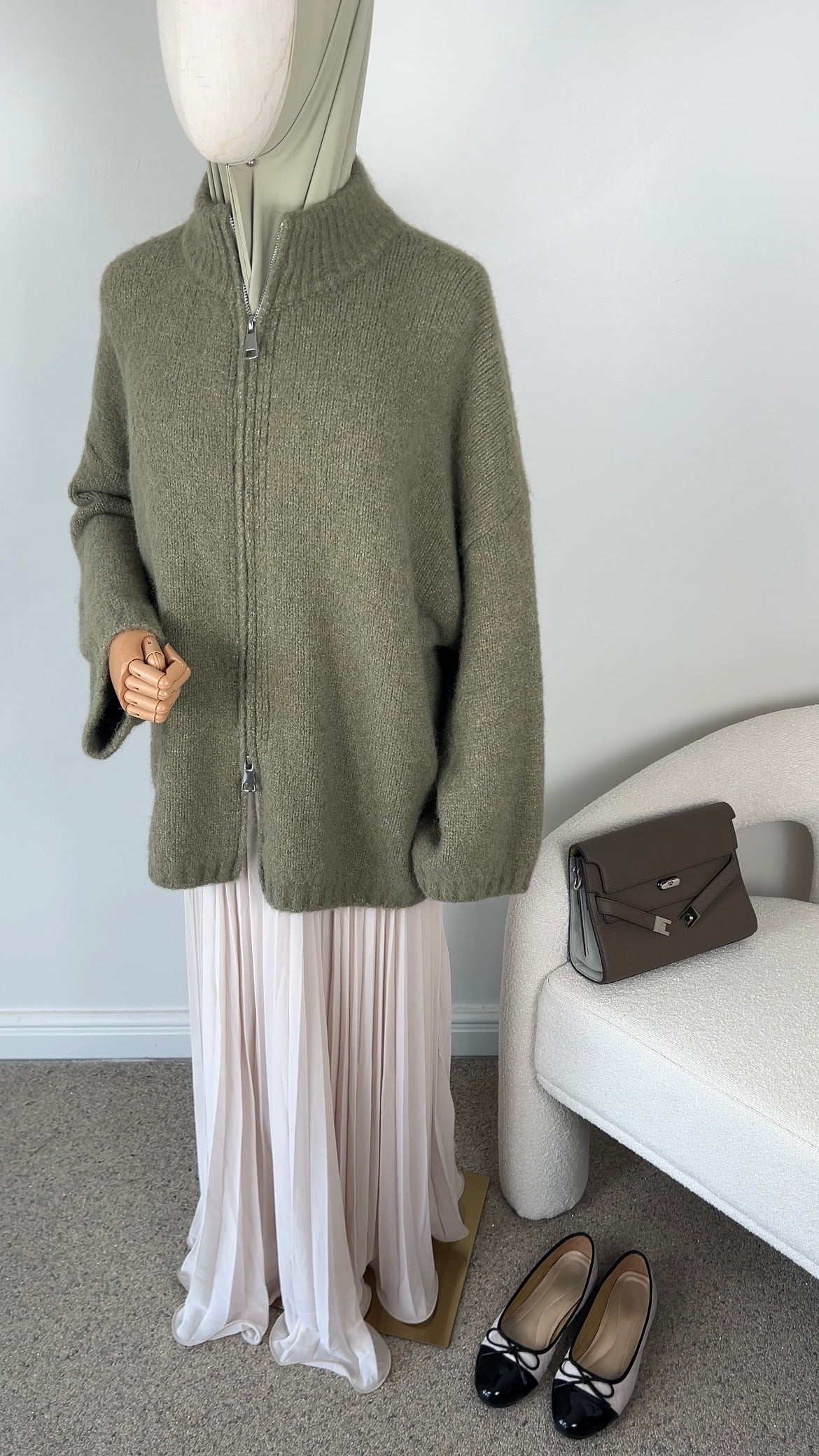 DOUBLE LINED PLISSÉ SKIRT BEIGE