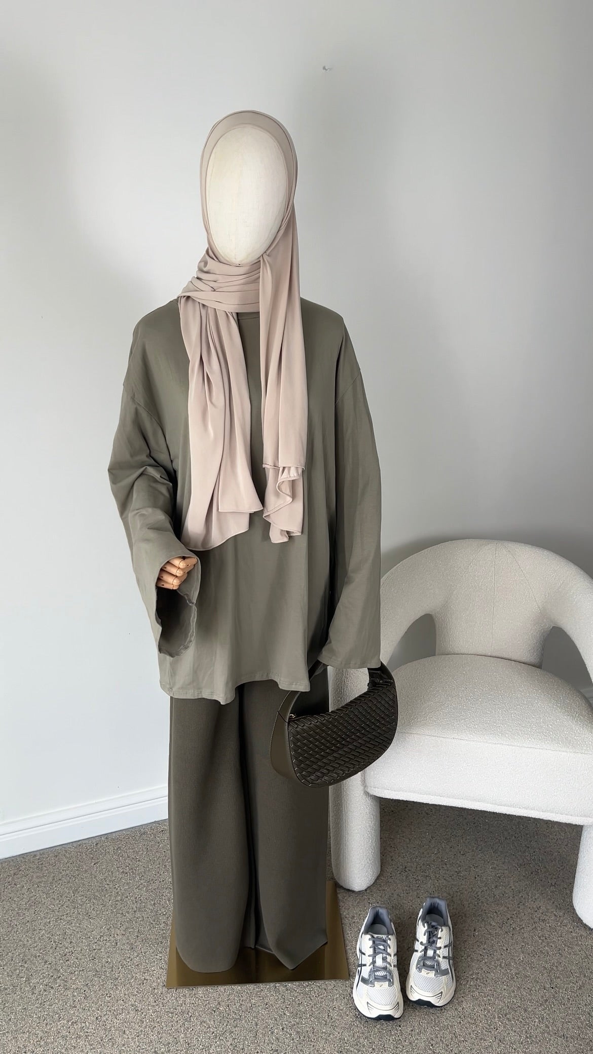 COTTON EXTRA LONGSLEEVE LIGHT OLIVE