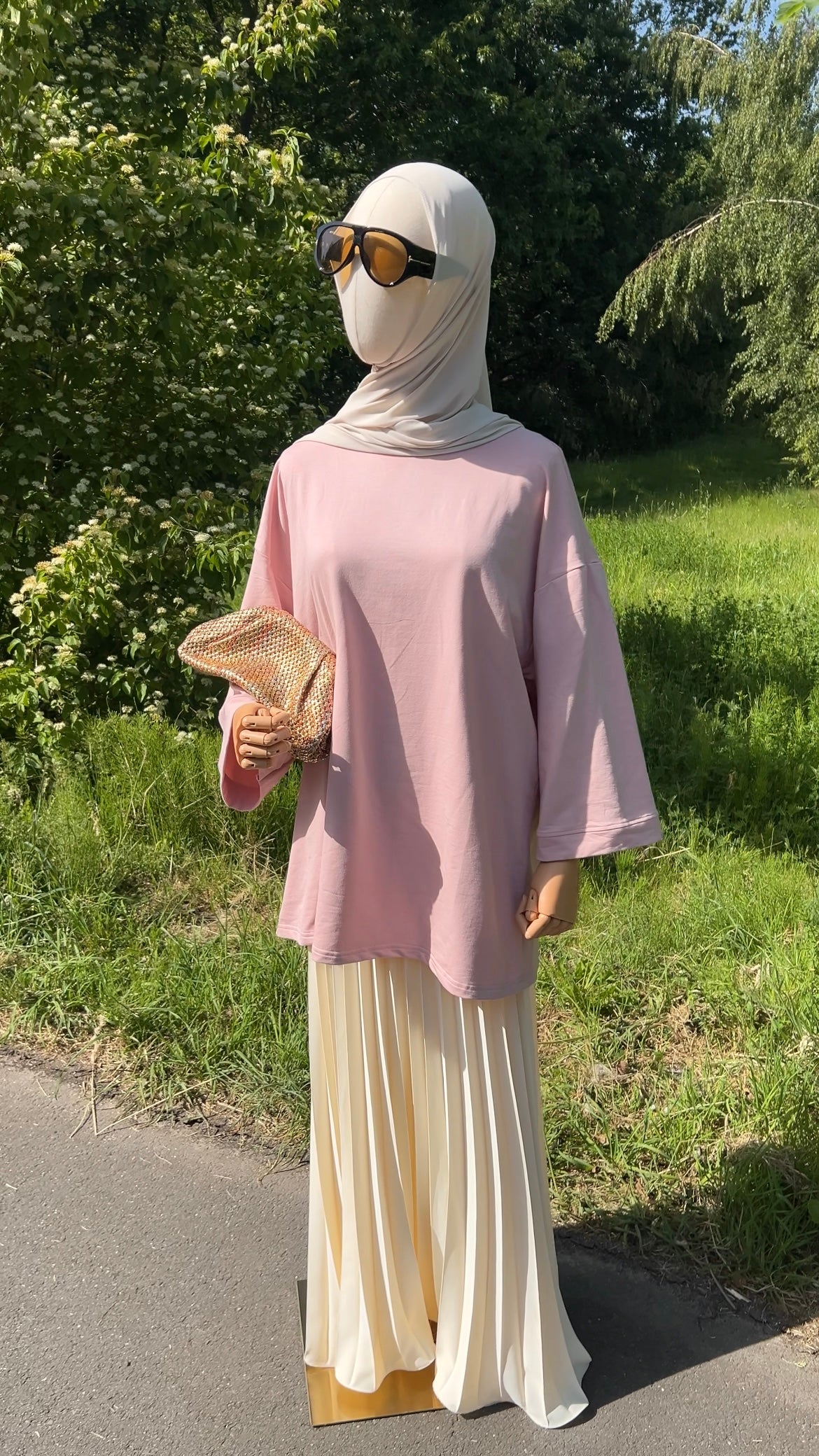 PLISSÉ SKIRT CRÈME