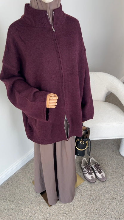 OVERSIZED KNIT ZIPPER CHERRY