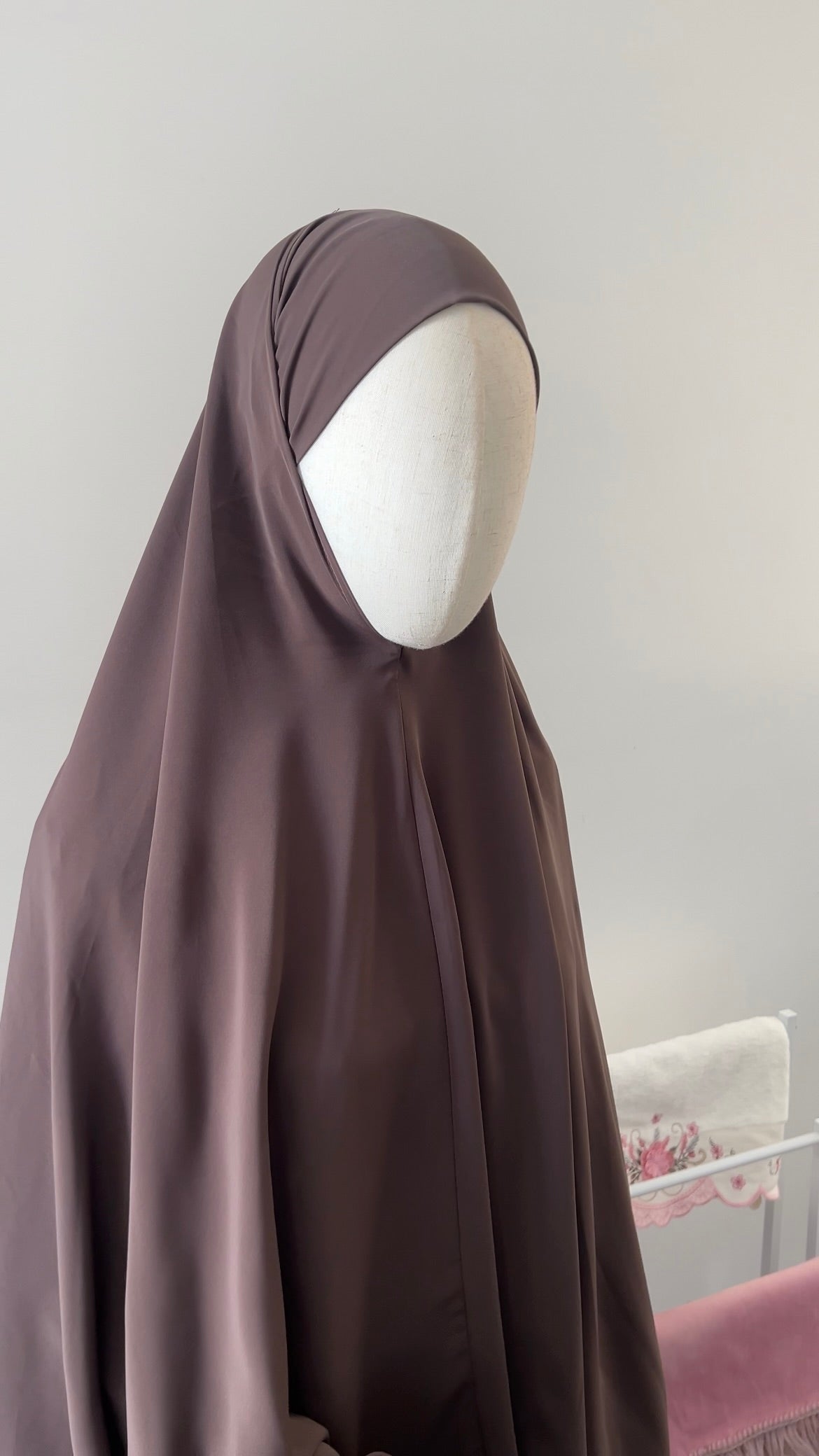 LACE KHIMAR SET DARK TAUPE