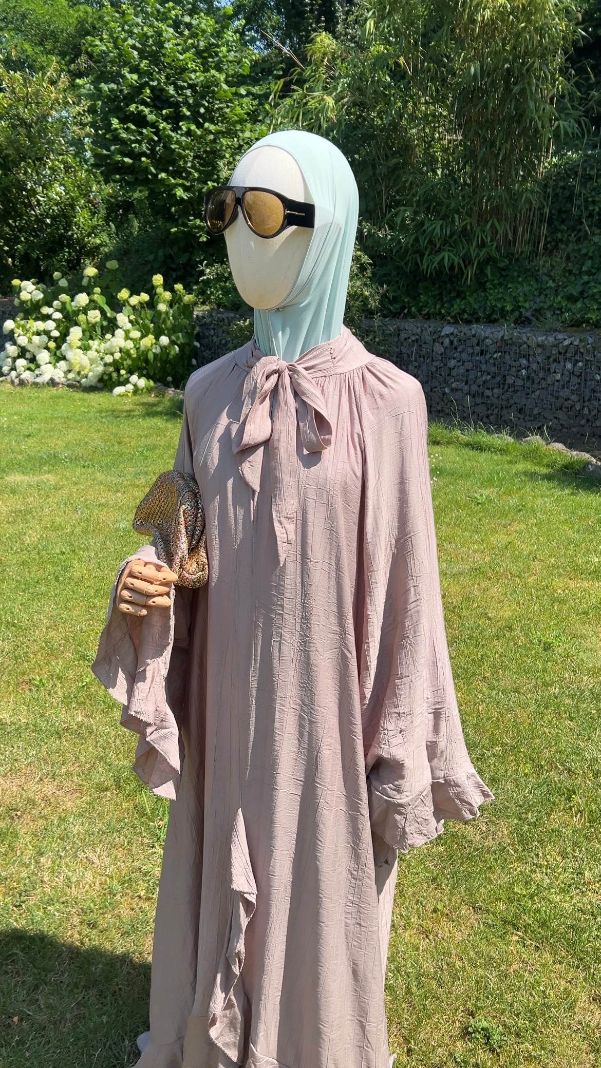 AIRY RUFFLE DRESS WARM TAUPE